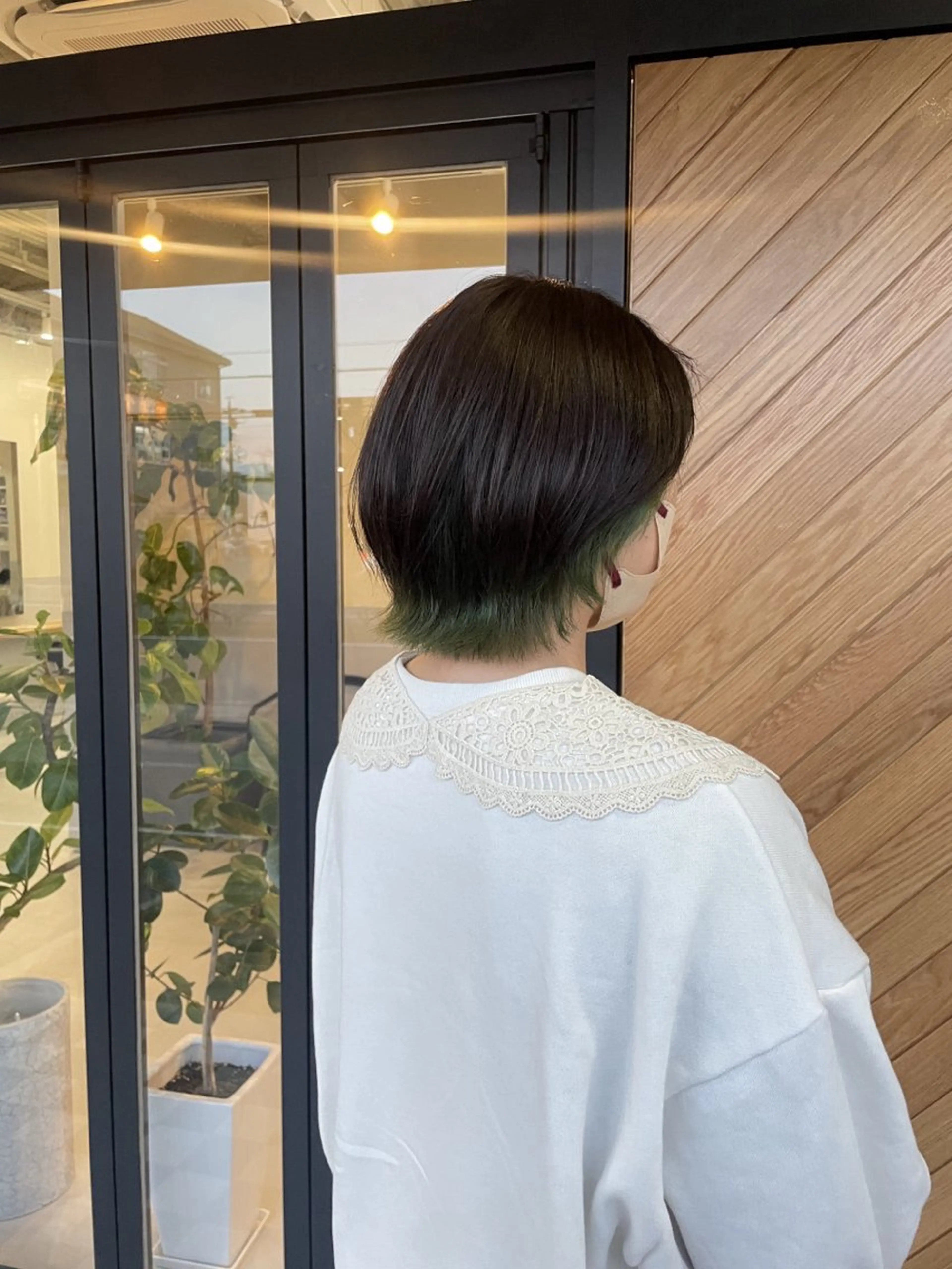 カラー インナーカラー 小久保 里紗のヘアスタイル