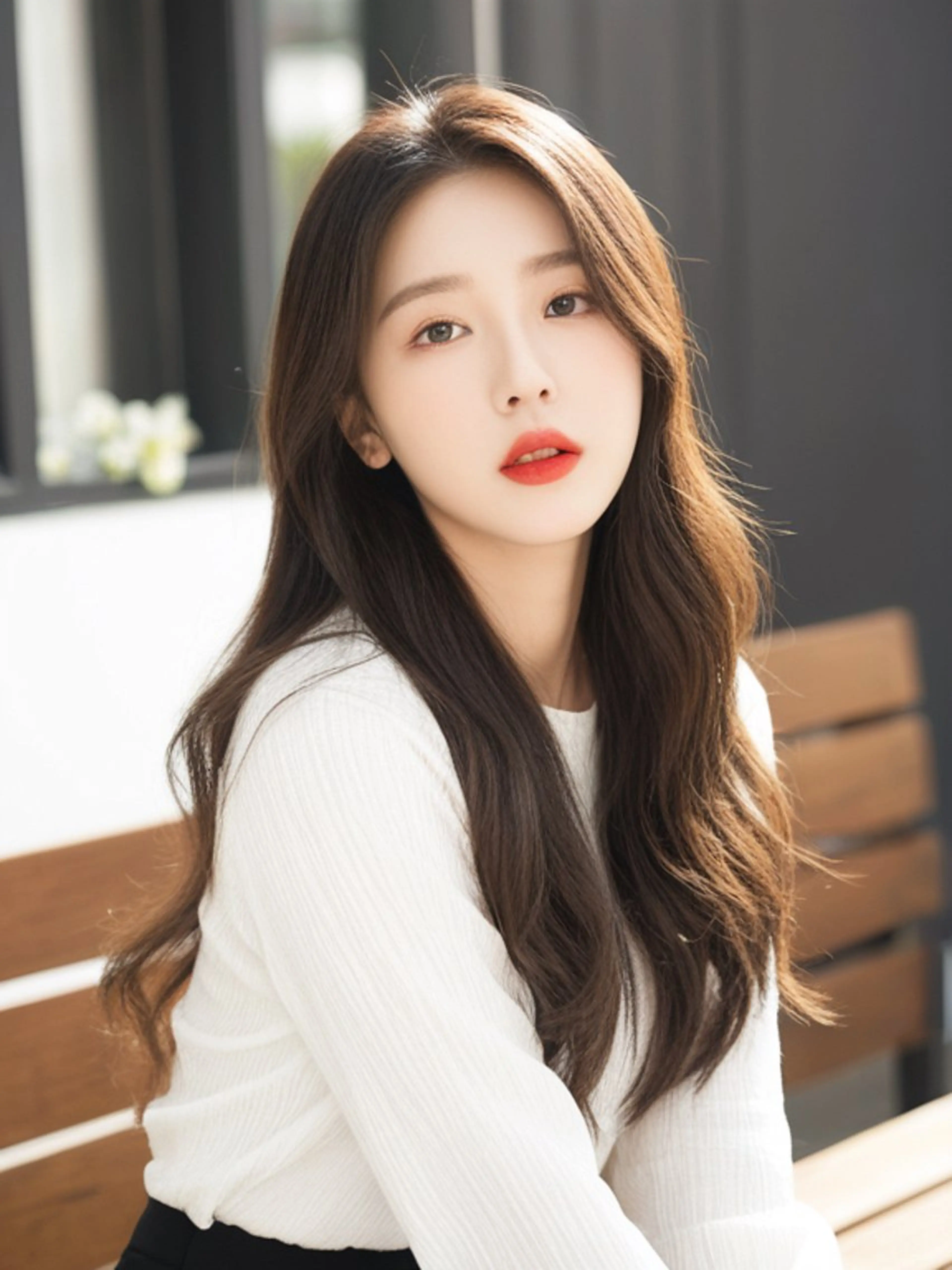 ロング くびれヘア 韓国風ヘア レイヤーカット カット ヘアカラー トリートメント 新宿/韓国メンズ RIKUパーマのヘアスタイル