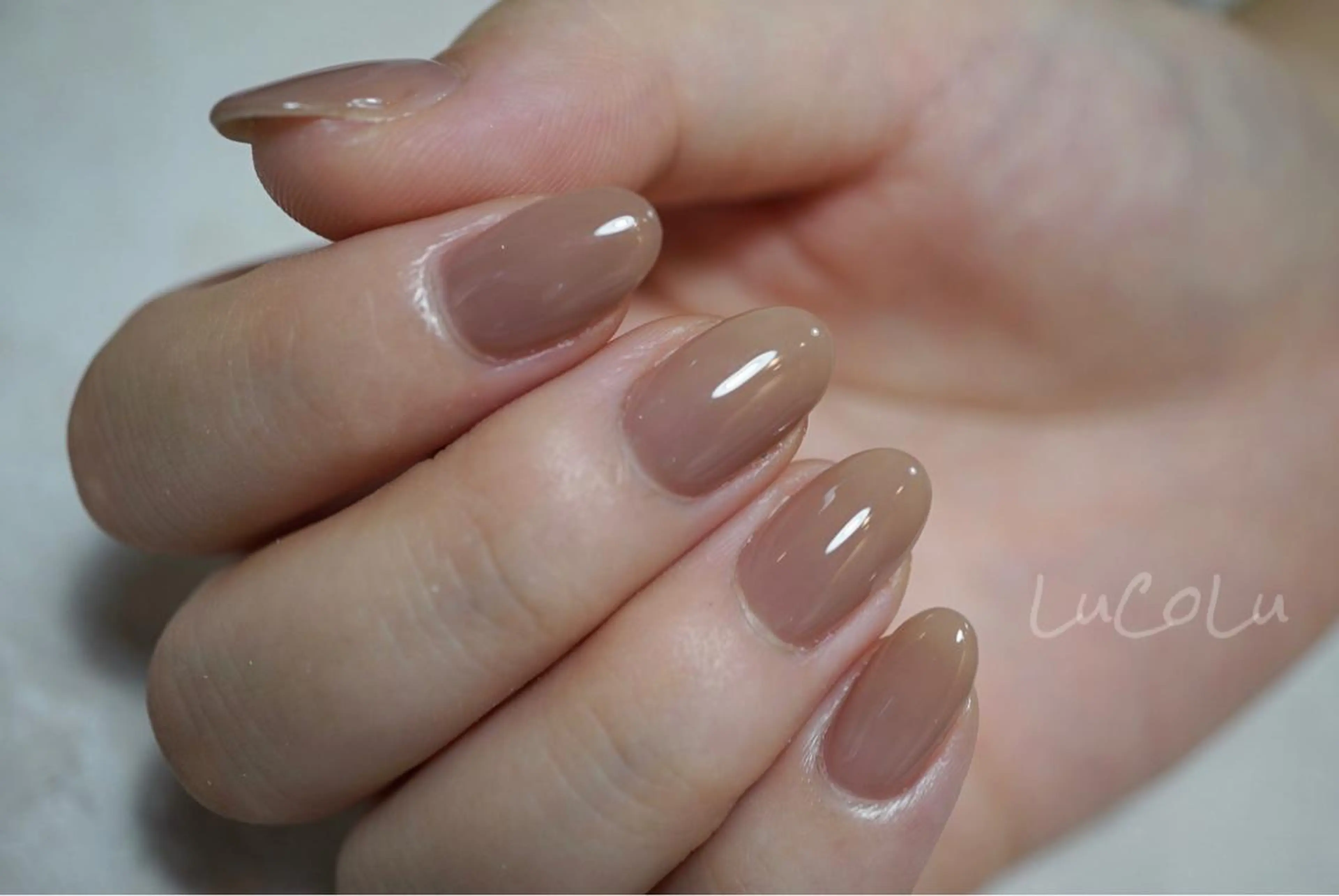 ミディアム ネイル LuCoLu ucoのネイルデザイン