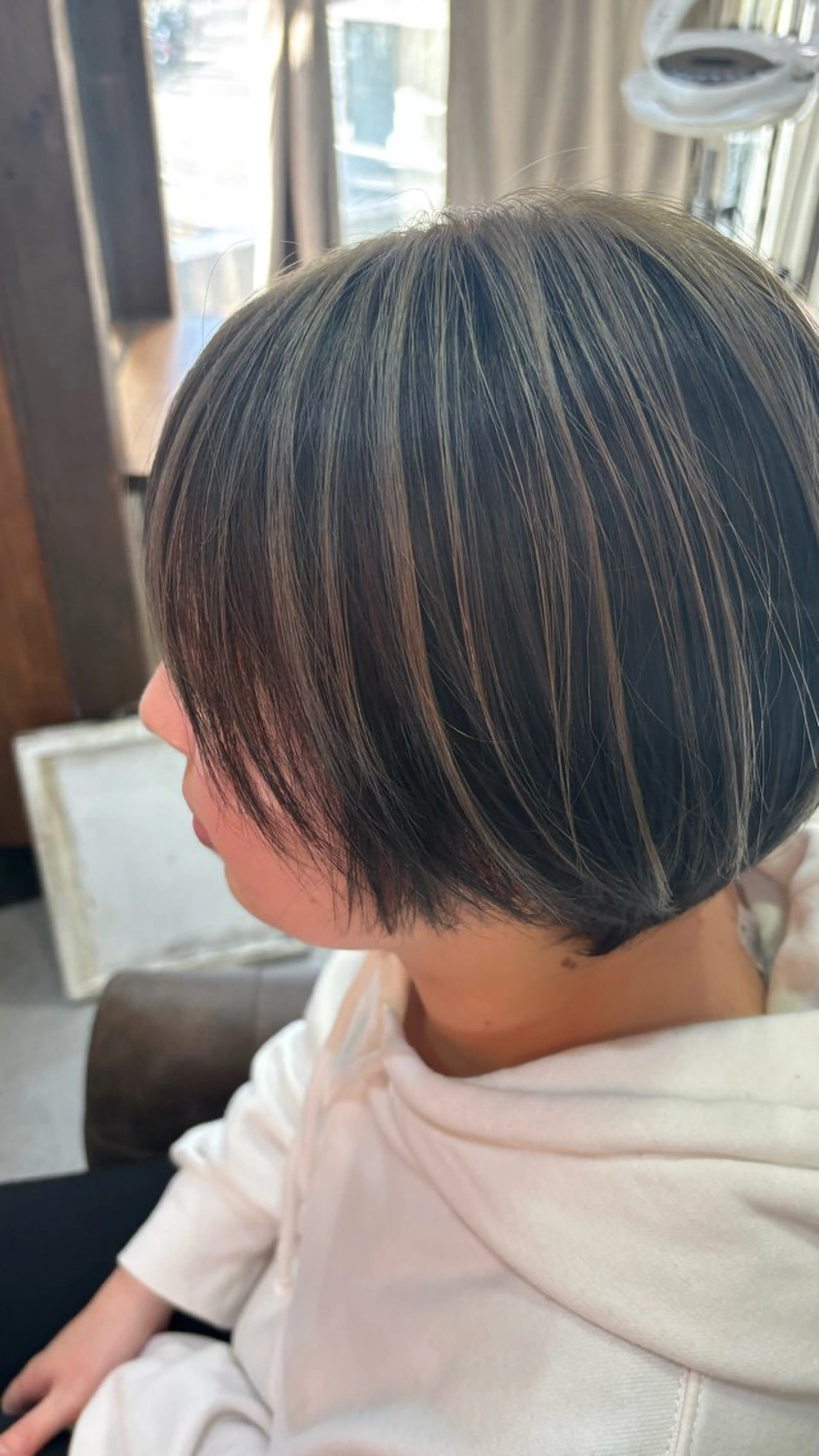 ショート カラー ショート・パーマ・デ ザインカラー/むつみのヘアスタイル