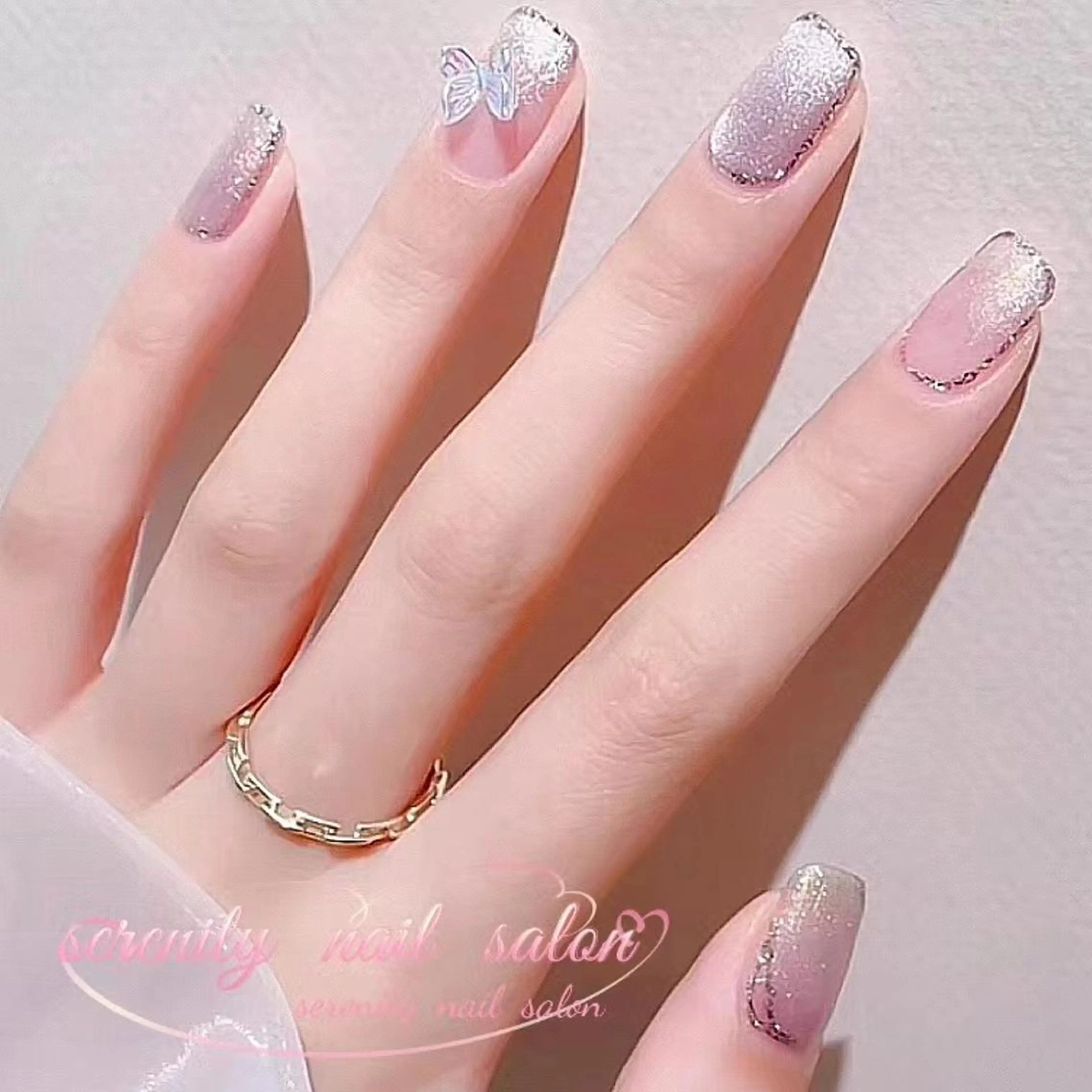 ネイル ハンドネイル ハンドケア ✨Serenity Nail salonのネイルデザイン