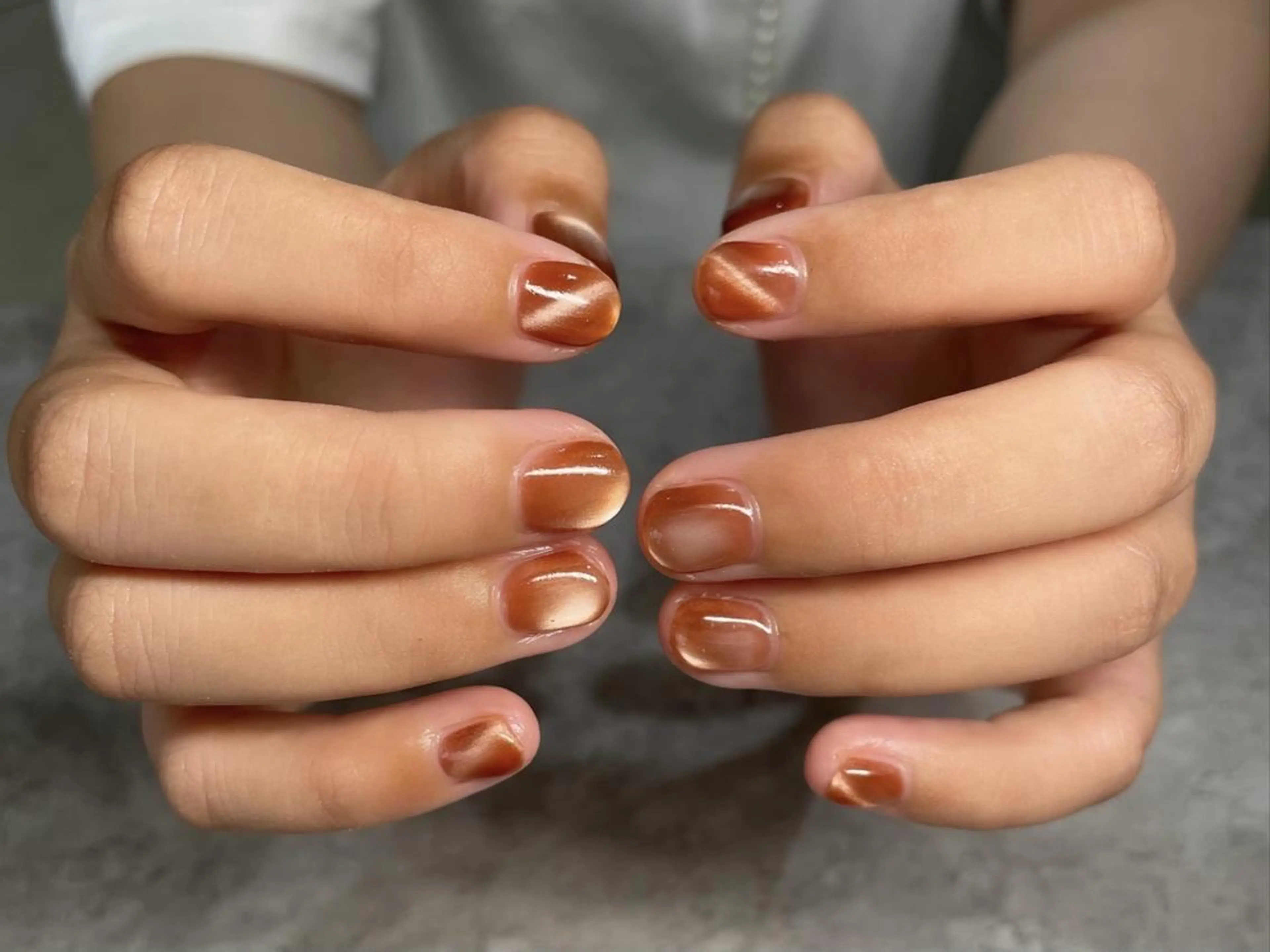 ネイル マグネットネイル マグネットワンカラー ワンカラーネイル ハンドネイル Nail Salon Lindaのネイルデザイン