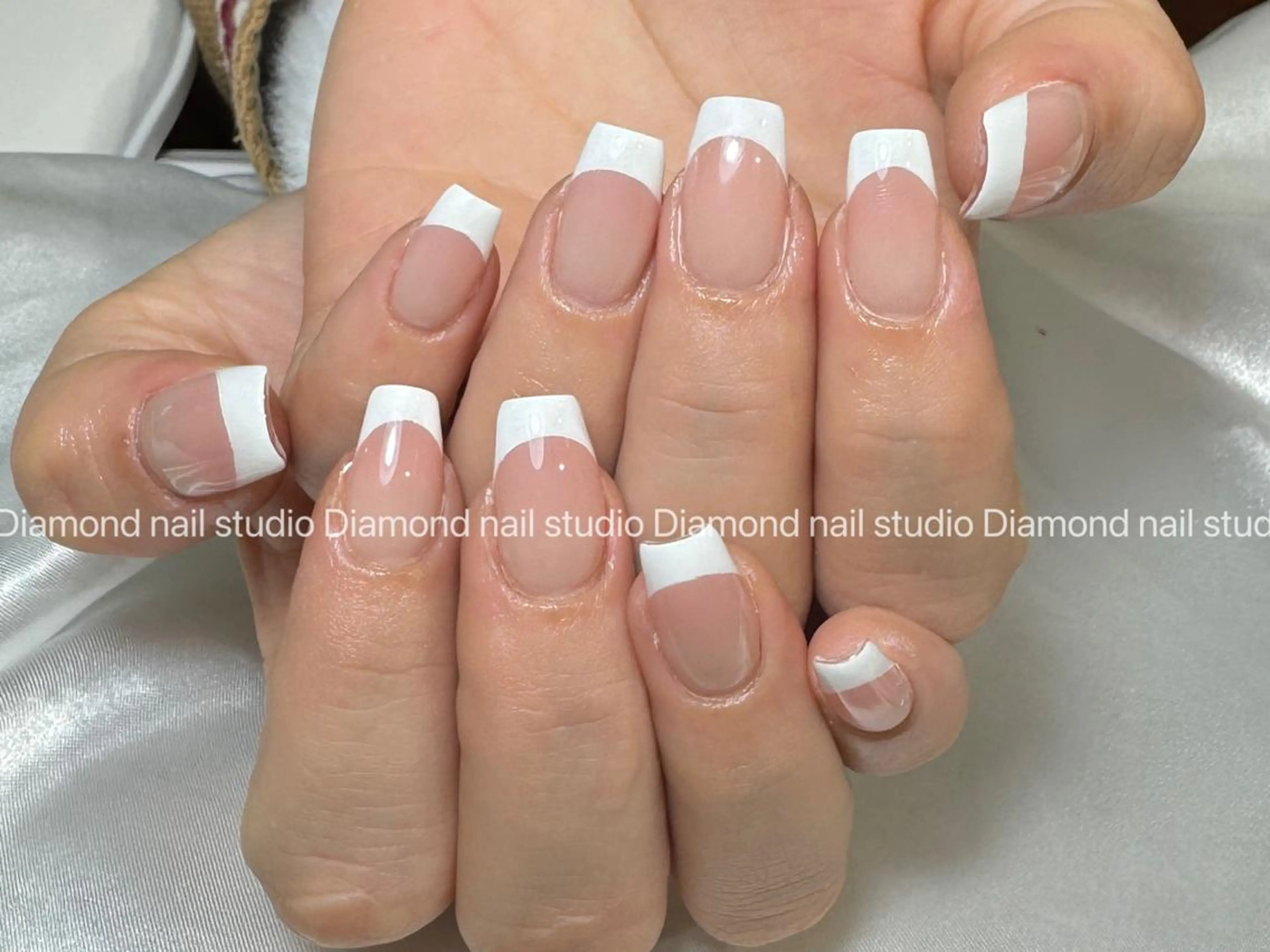 ネイル ハンドネイル ハンドケア Mio ⛱のネイルデザイン