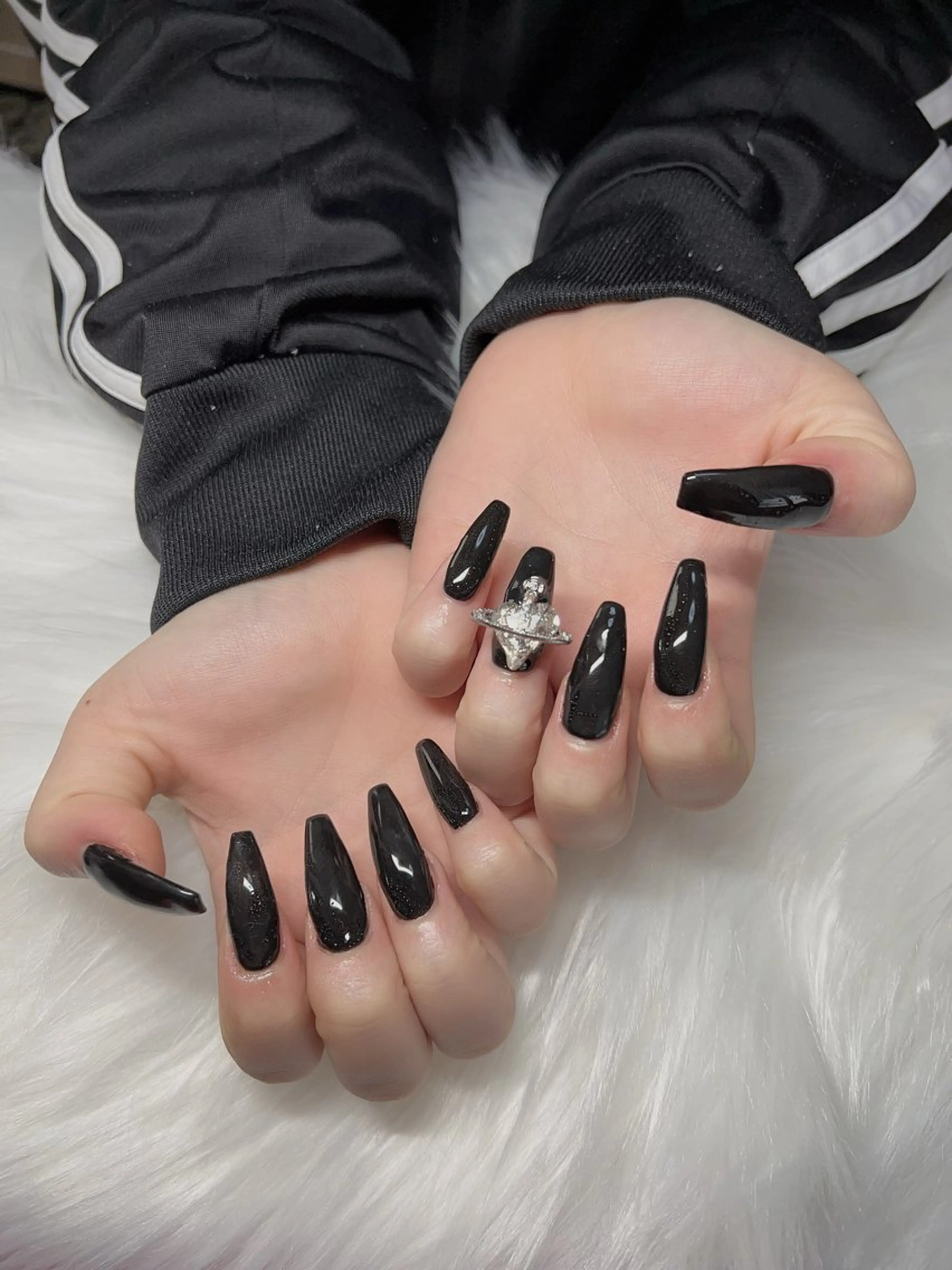 ロング ハンドネイル ハンドケア 💜MIYA nail川崎店のネイルデザイン