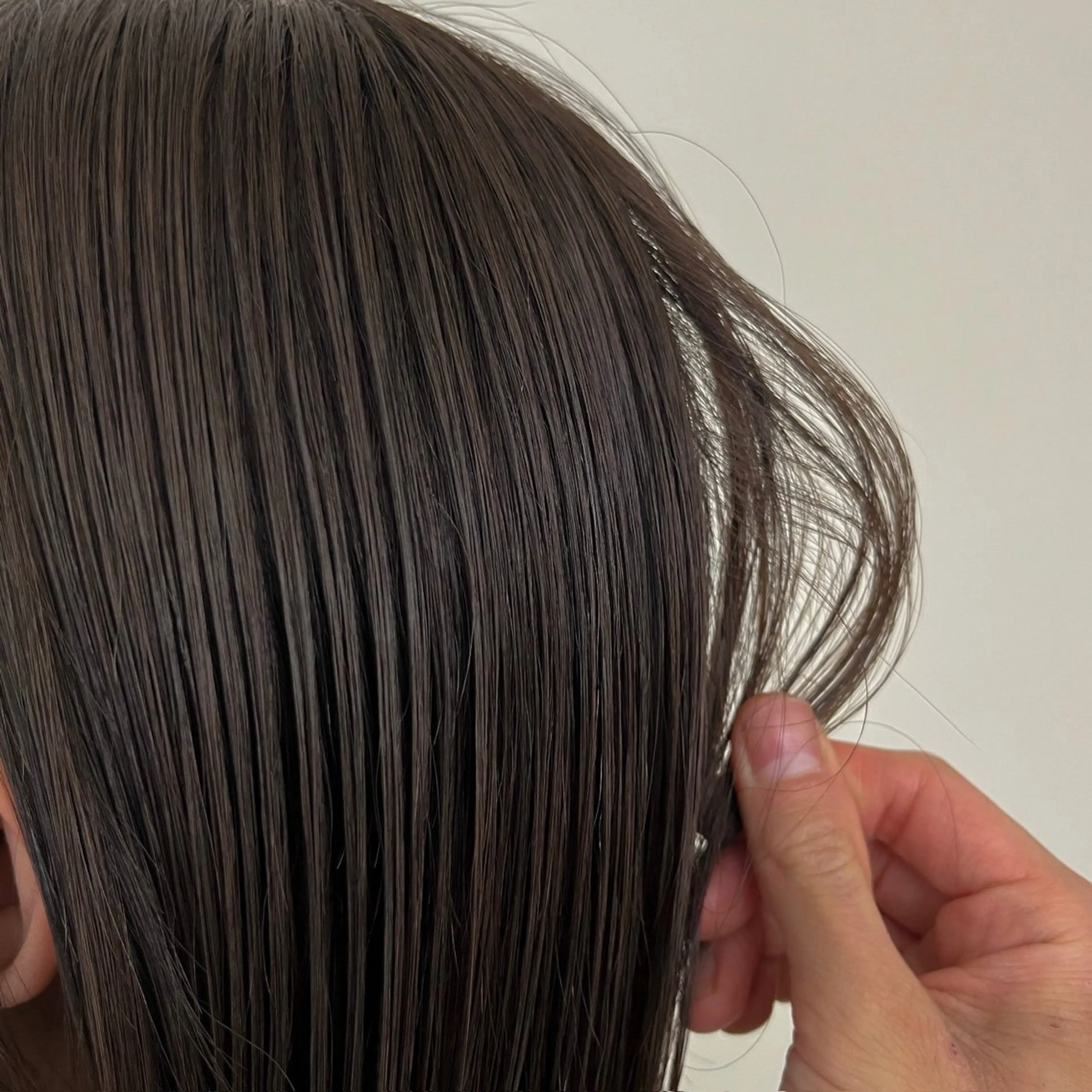 ミディアム カラー カット ヘアカラー トリートメント メンズハイトーン/栄 /イトウタケルのヘアスタイル