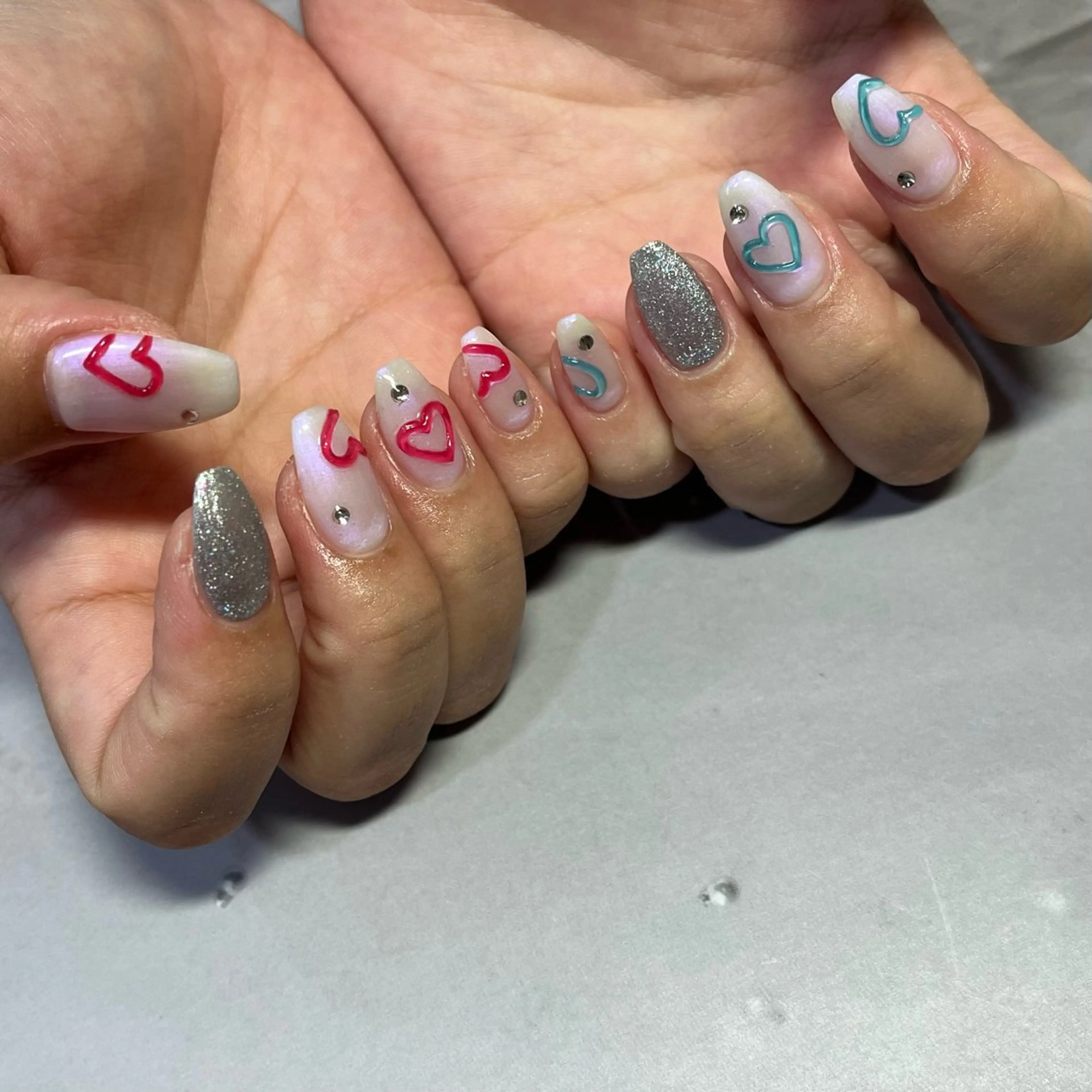 ネイル mahalo nail salon所属・野々山 亜美のネイルデザイン