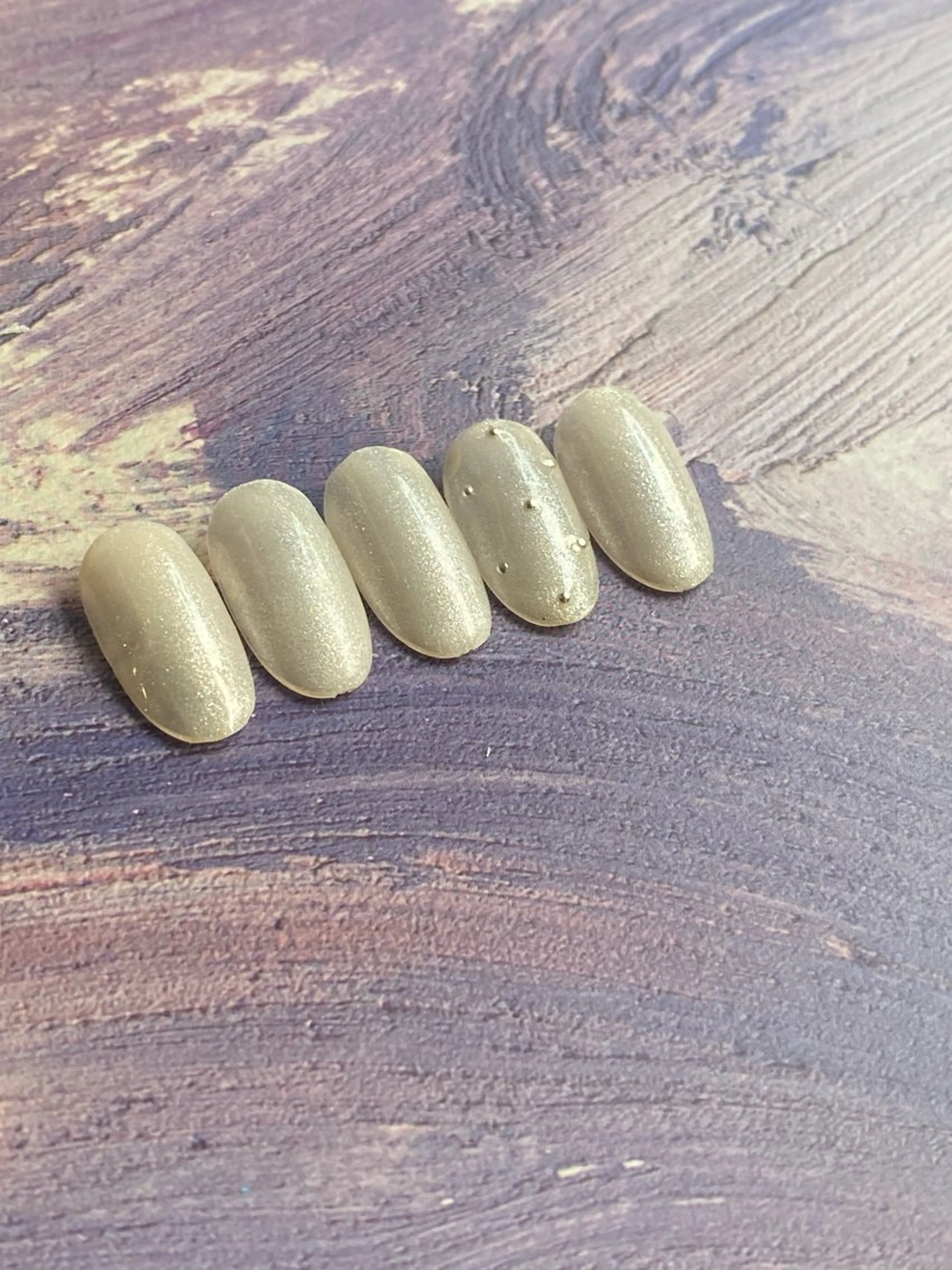 ネイル MaisonMizuho所属・原田 愛那のネイルデザイン