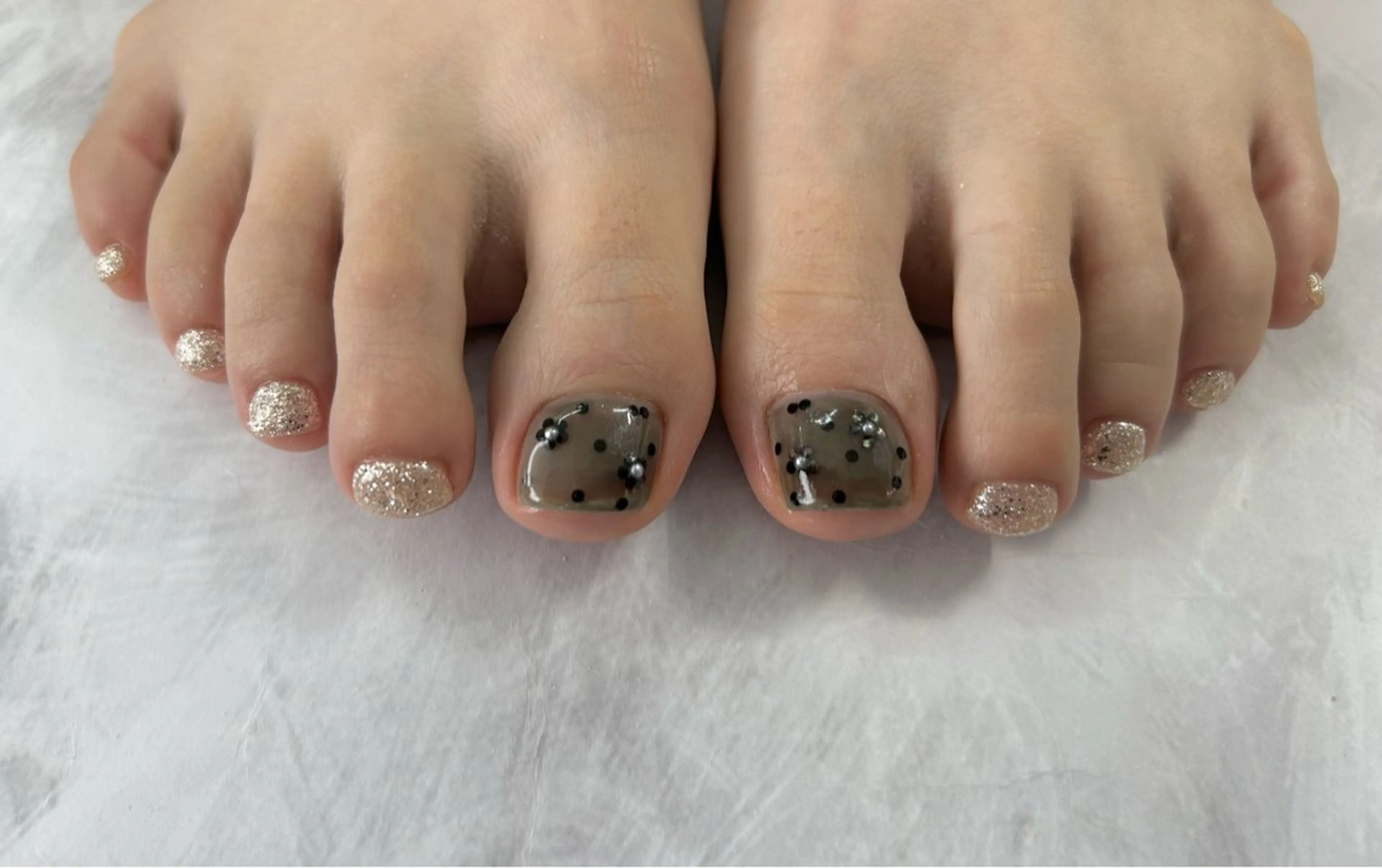 ネイル Rich  to 安城店所属・國廣 真哉のネイルデザイン