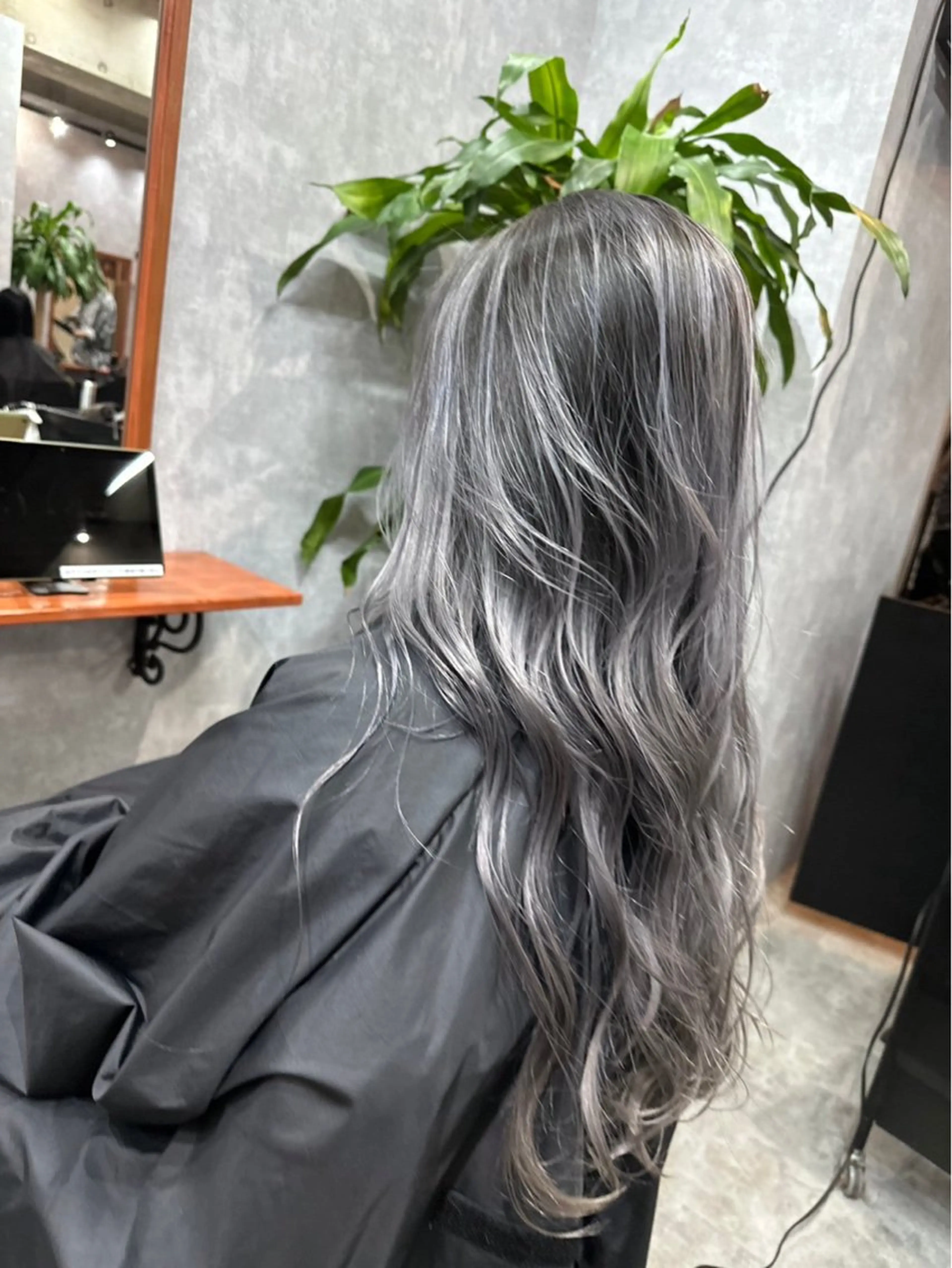 ロング カラー C'LD Hair Produce【シールドヘアープロデュース】所属・シールドヘアー/那覇 /縮毛矯正/ブリーチのヘアスタイル