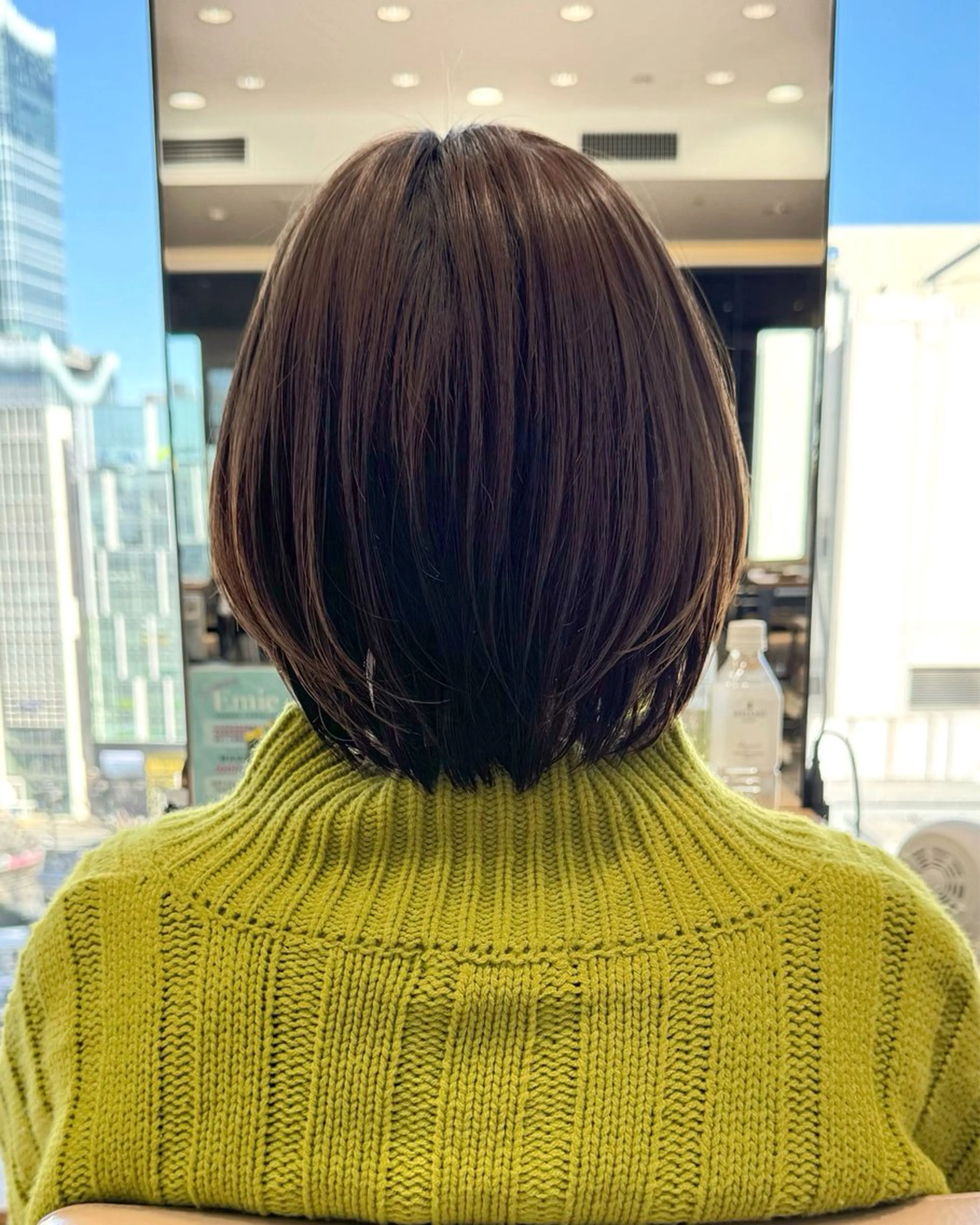 ショート カラー カット 縮毛矯正 トリートメント 💍新宿ショート 💍岩田莉奈のヘアスタイル