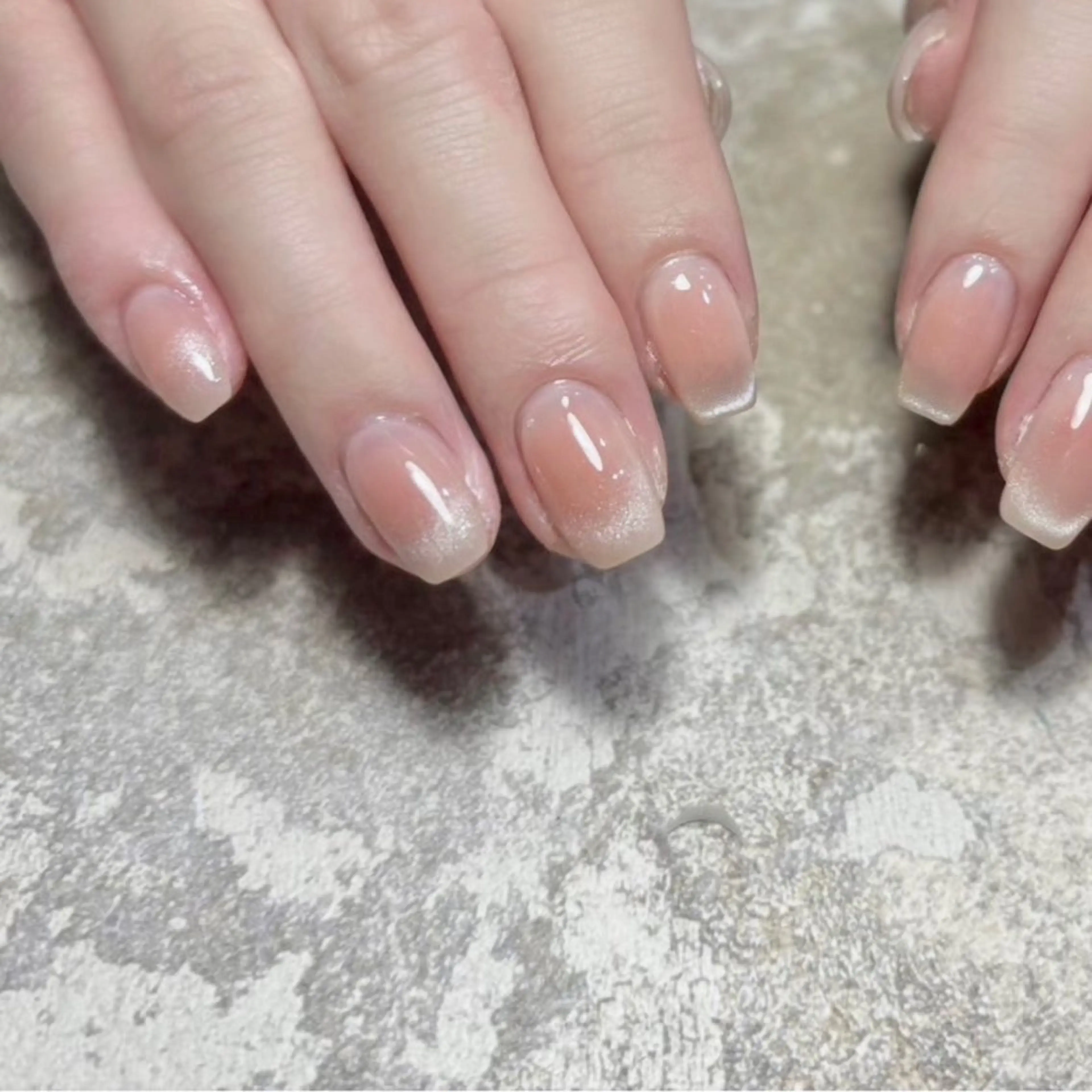 ネイル チークネイル グラデーション マグネットネイル ハンドネイル nailsalon　blast所属・atelier　 univ.のネイルデザイン