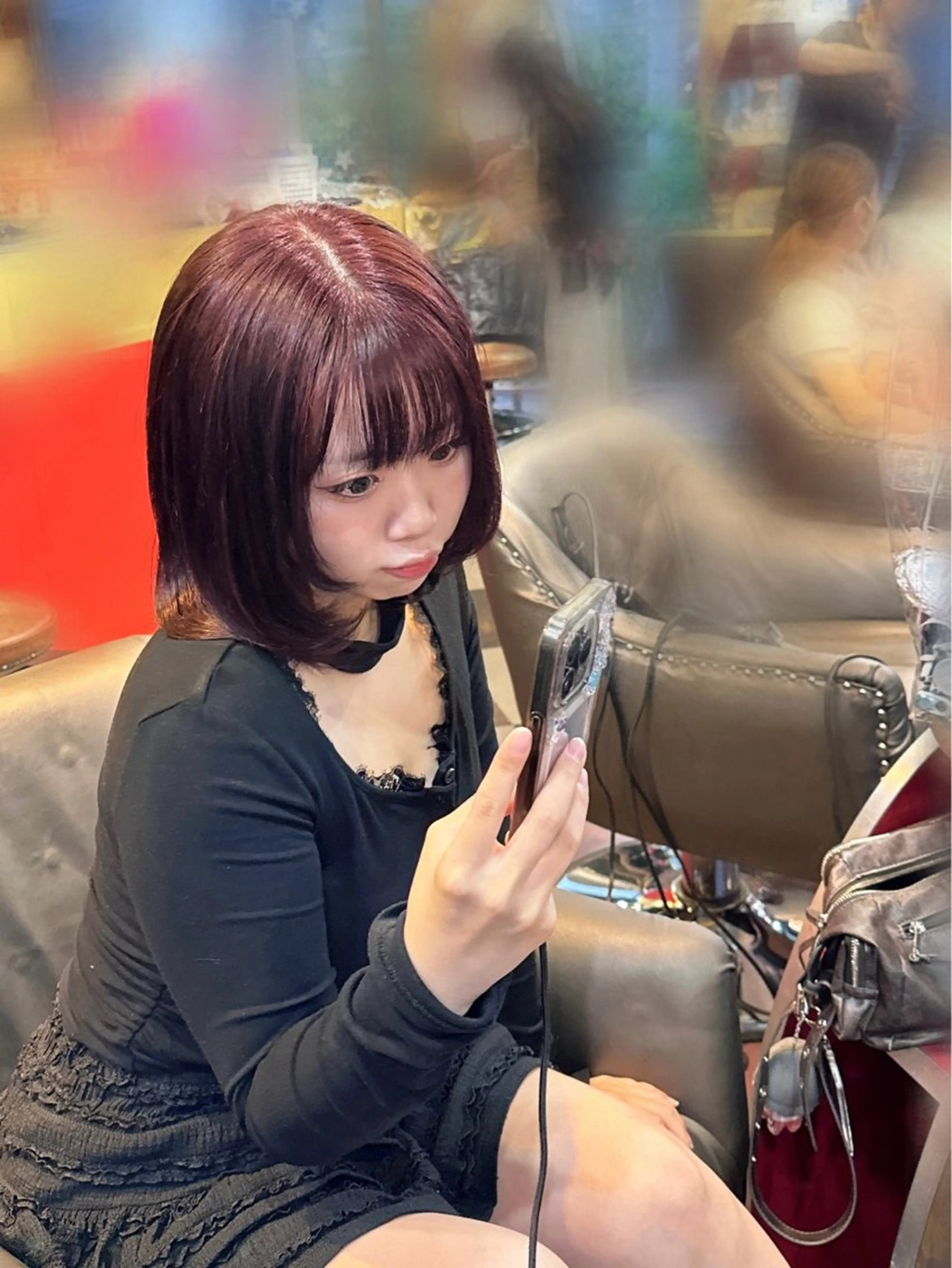 ミディアム カラー レッドカラー ヘアカラー レイヤーカット/ カラー/長谷恵花のヘアスタイル