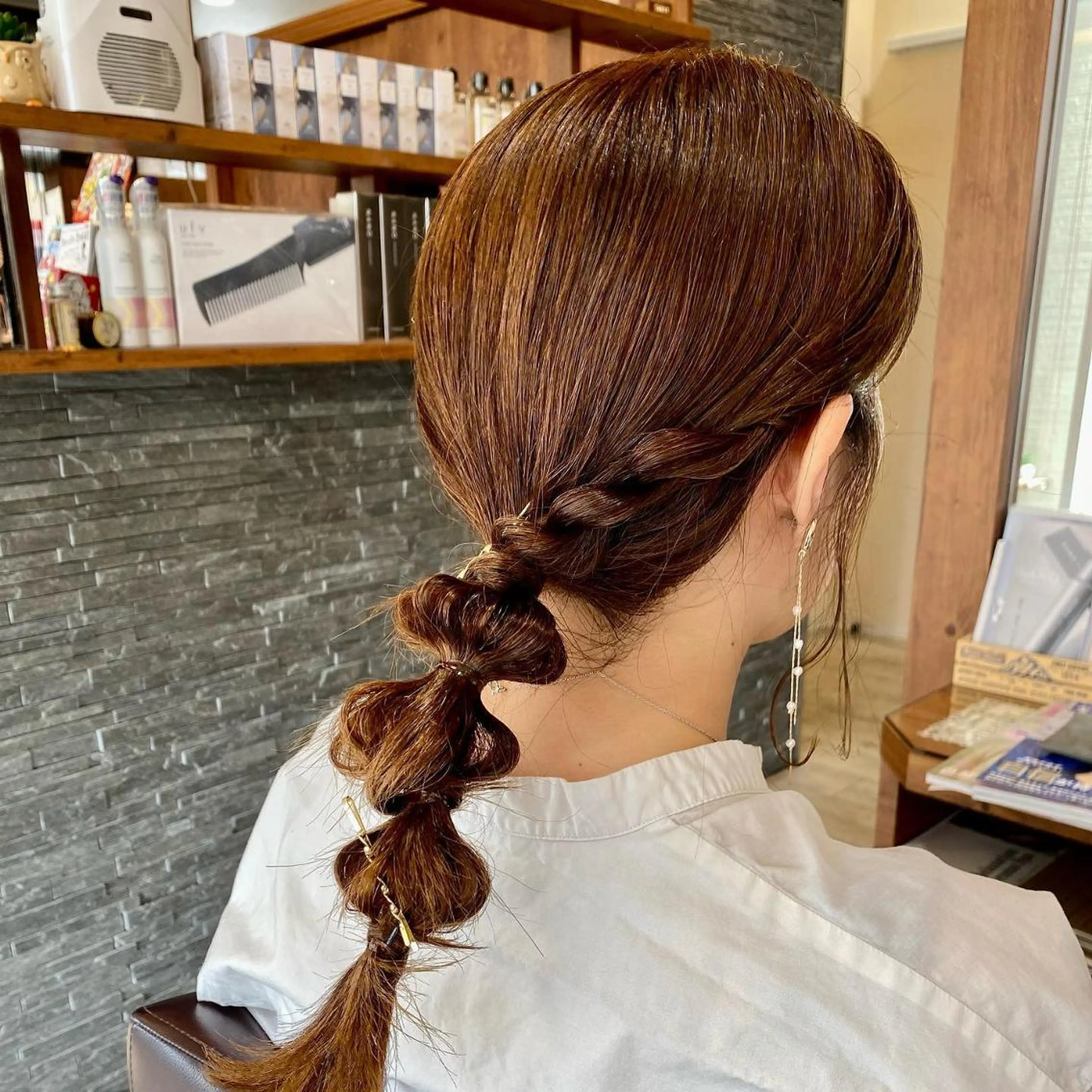 セミロング 加藤 実穂のヘアスタイル