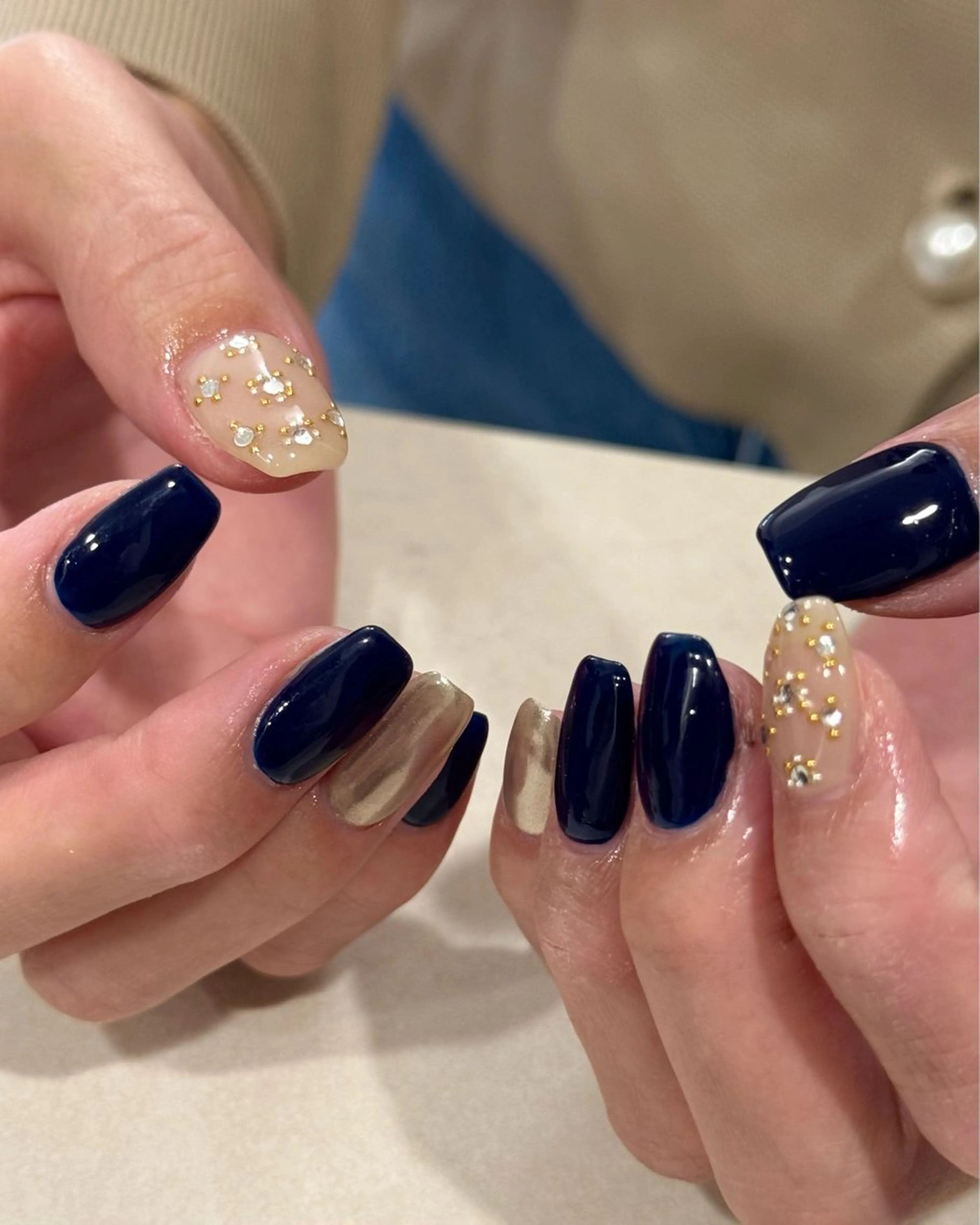 ミディアム ハンドネイル AMI 下北沢駅徒歩3分のネイルデザイン