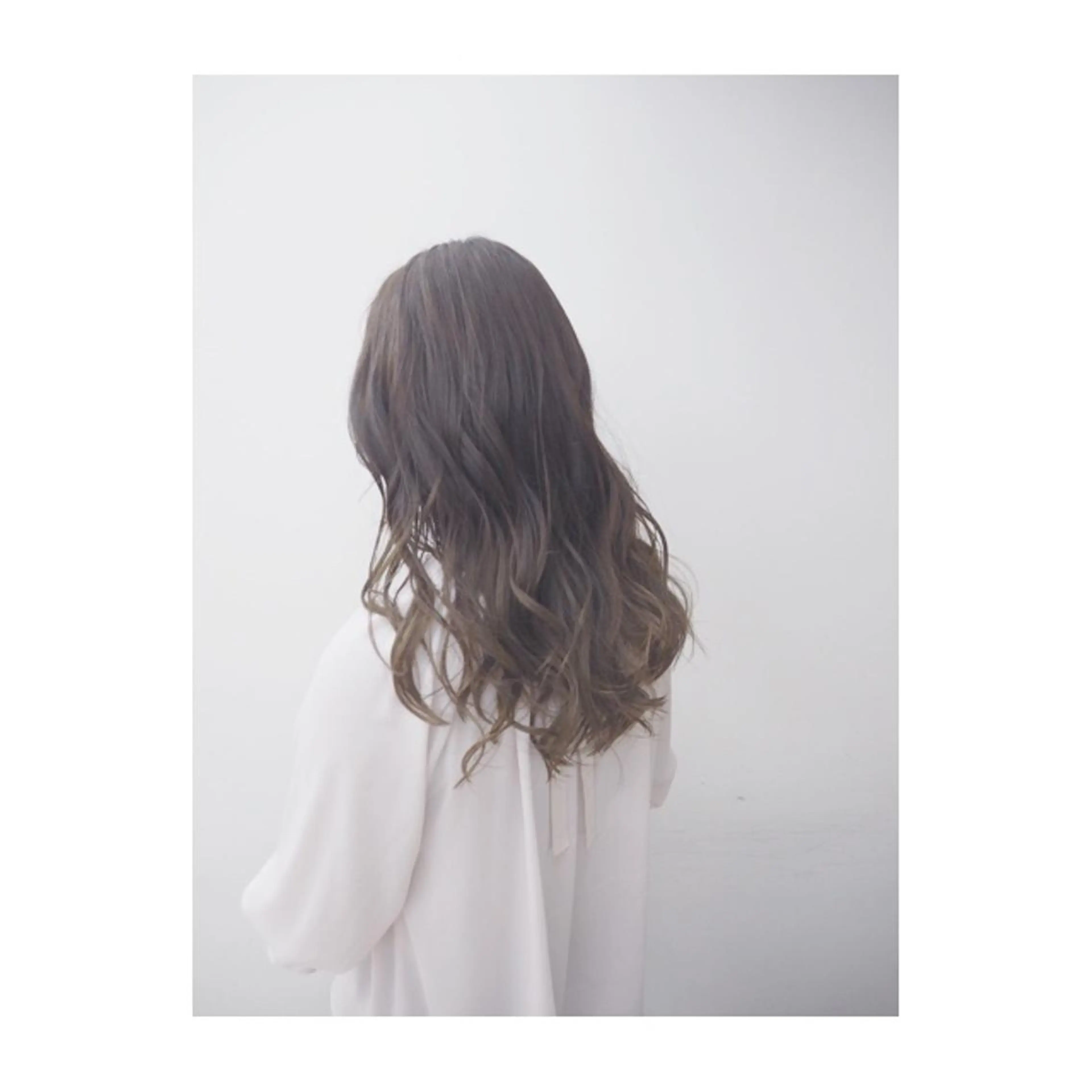 セミロング カラー 永岡 鉄平のヘアスタイル