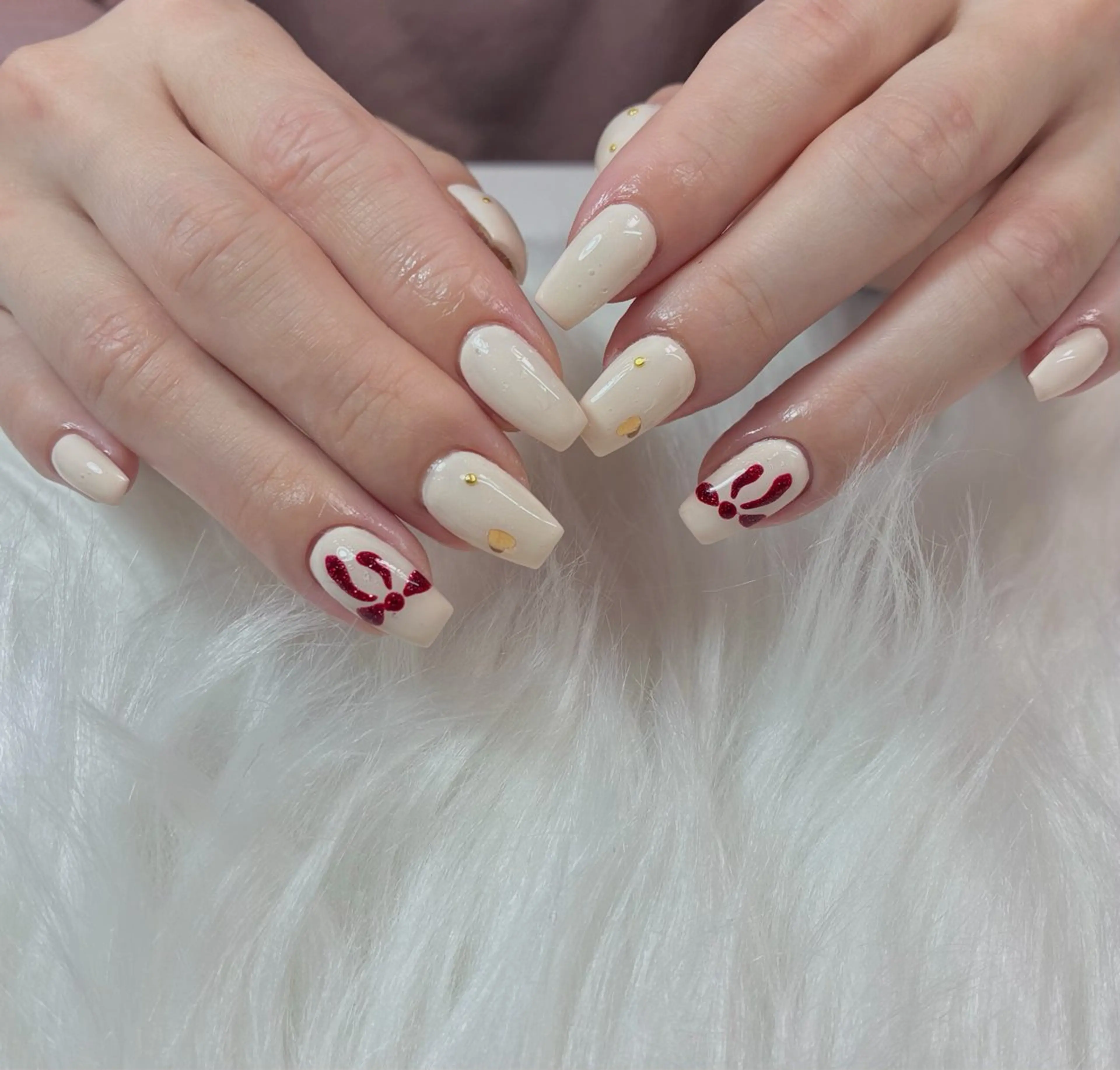 ネイル ハンドネイル 伊藤 菜緒のネイルデザイン