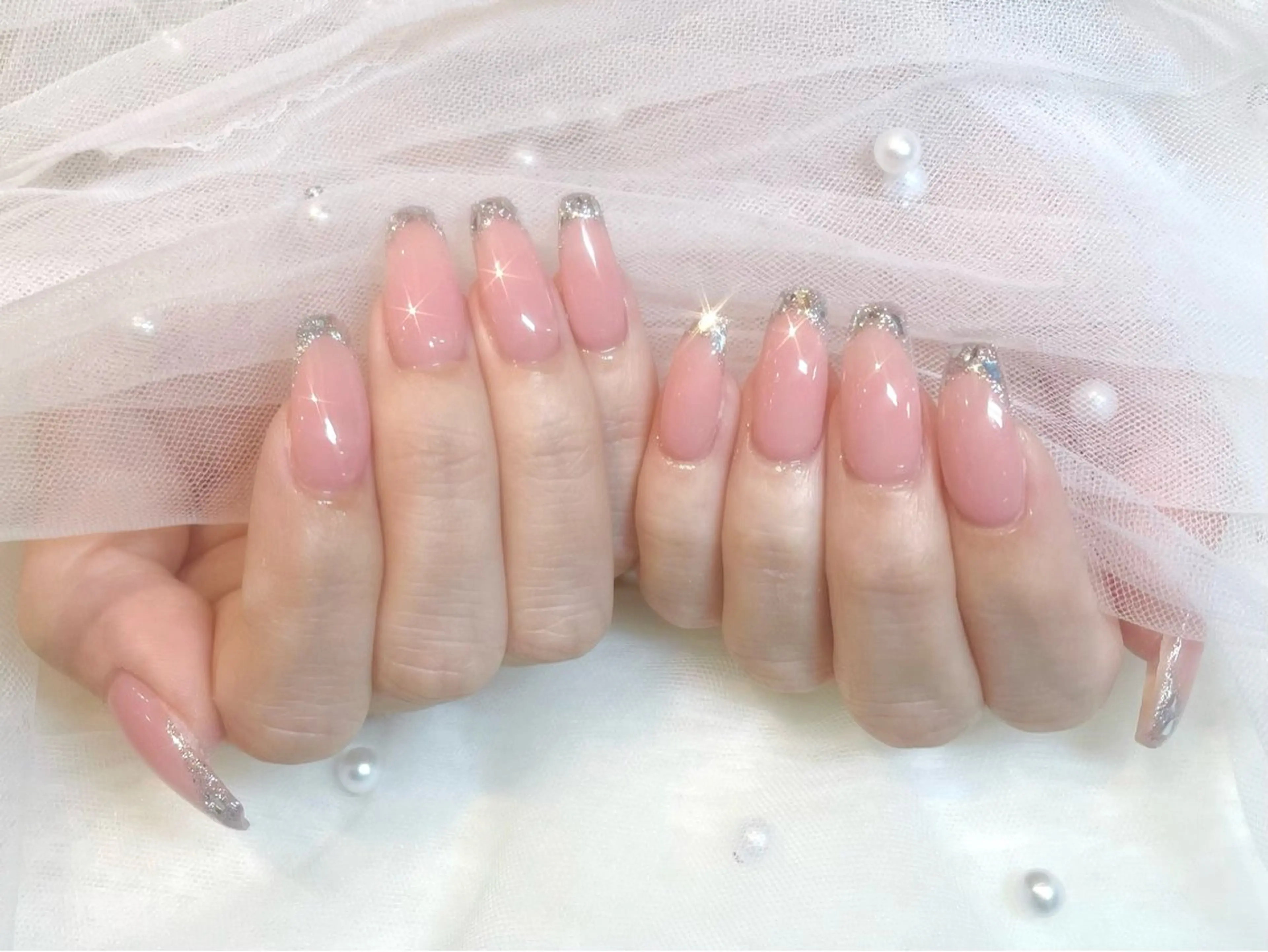 ネイル フレンチネイル ガラスフレンチ ハンドネイル ANDY💫 KANONのネイルデザイン