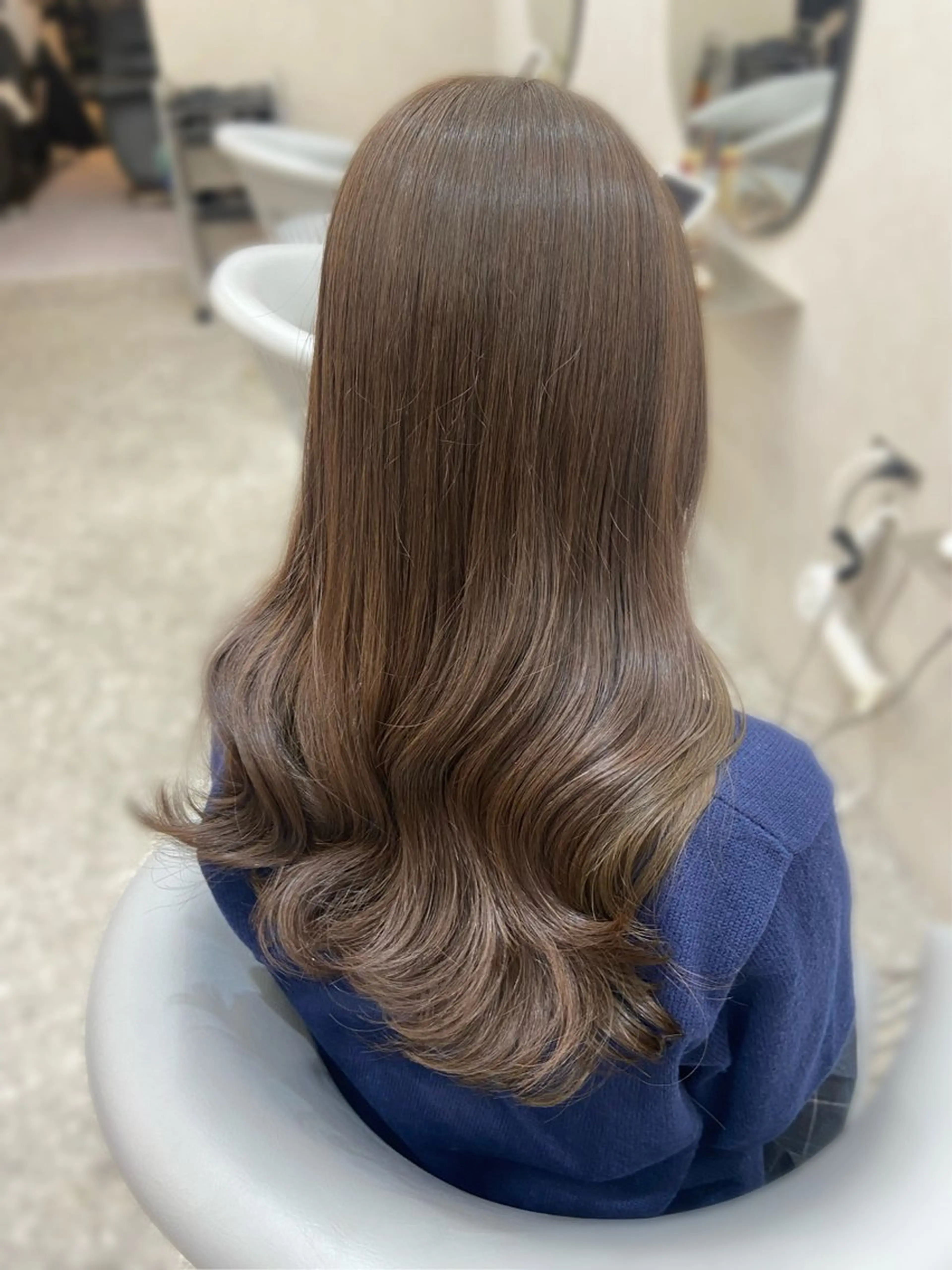 ロング カラー ベージュカラー ミルクティーベージュ オリーブベージュ ヨシンモリ 韓国風ヘア カット ヘアカラー トリートメント 新宿/韓国ヘア 中明度カラー/かやのヘアスタイル