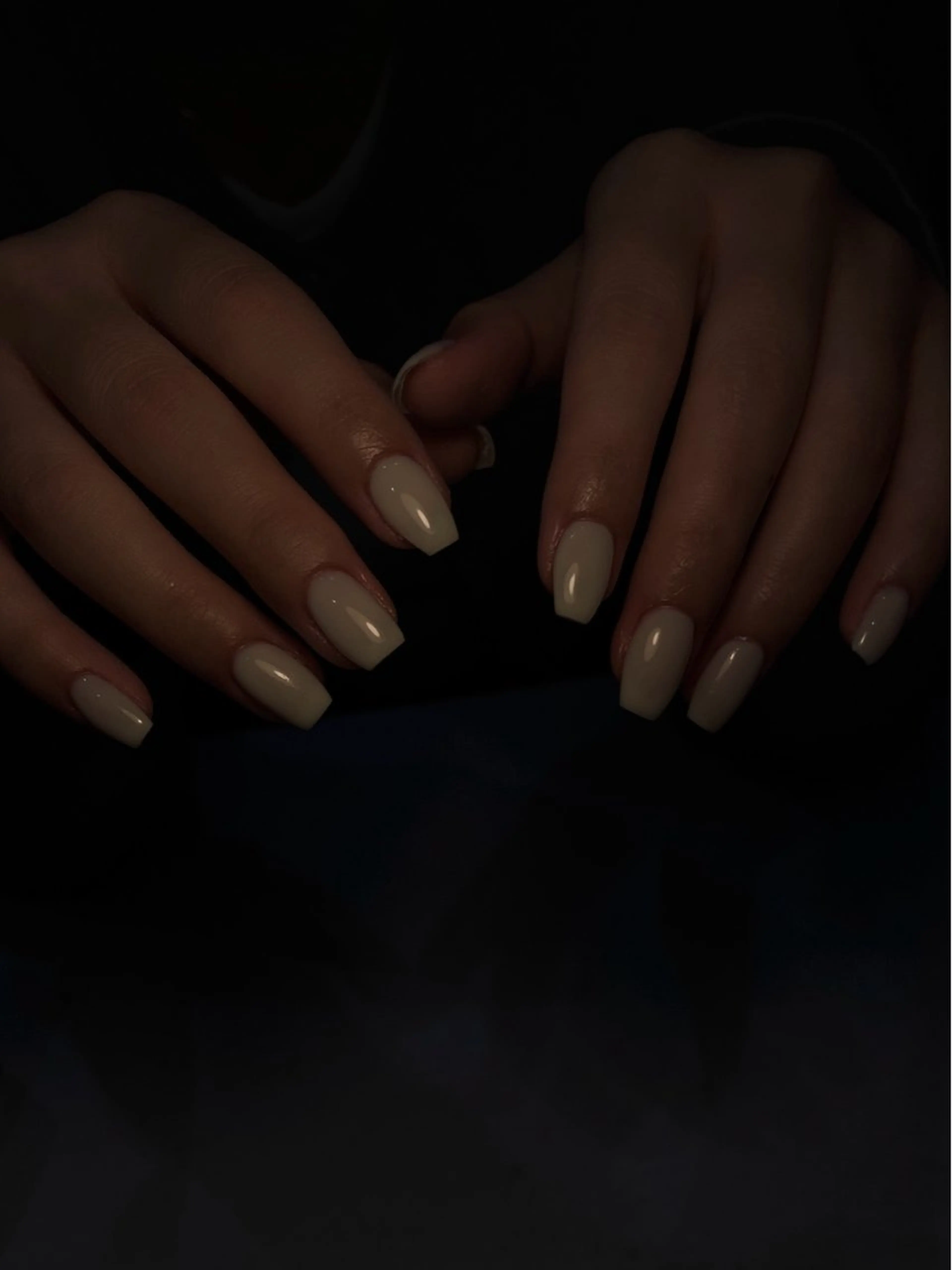 ネイル ハンドネイル ハンドケア NILATE所属・渡邉 あいのネイルデザイン