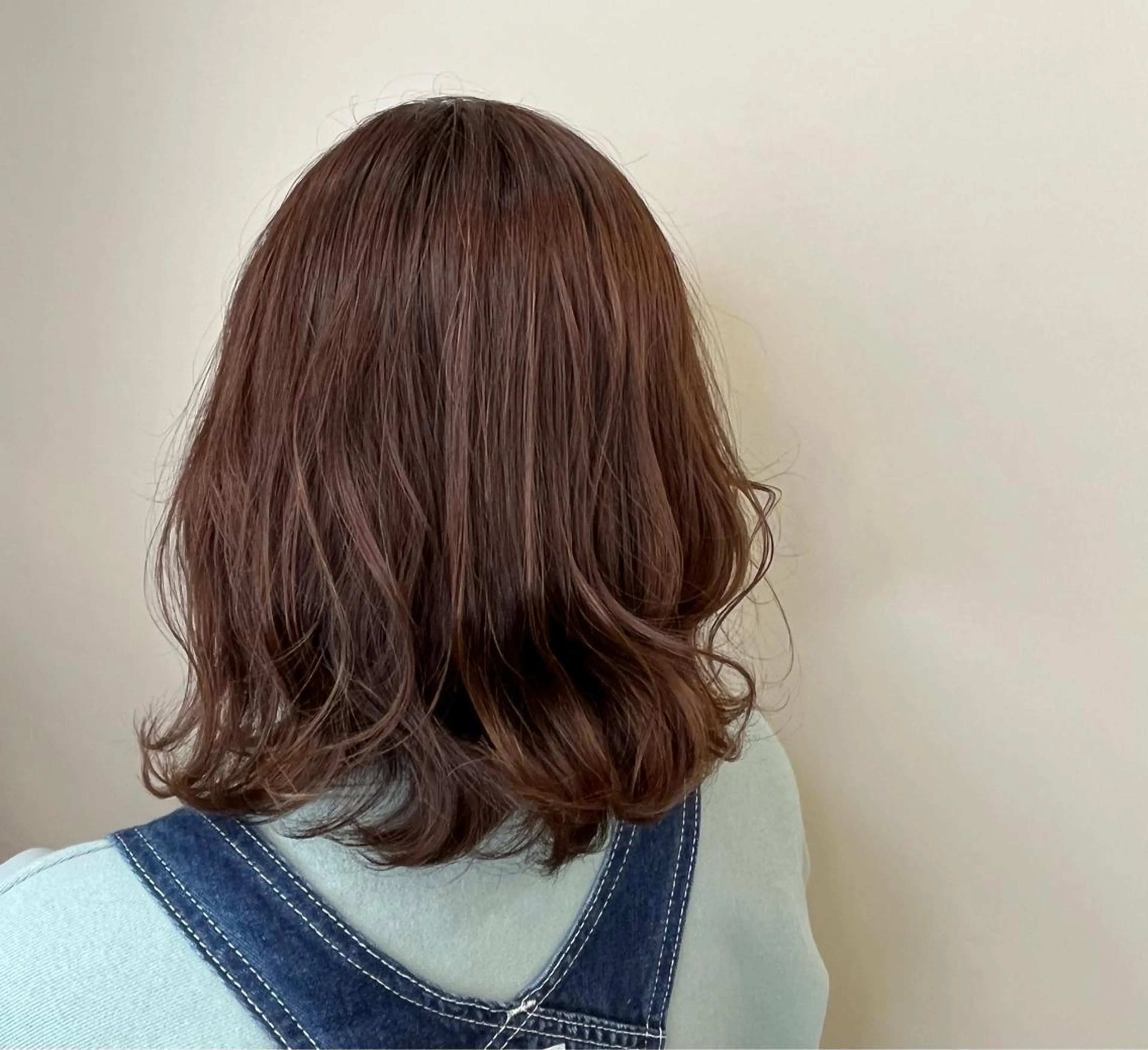 カラー 伊藤 由妃乃のヘアスタイル