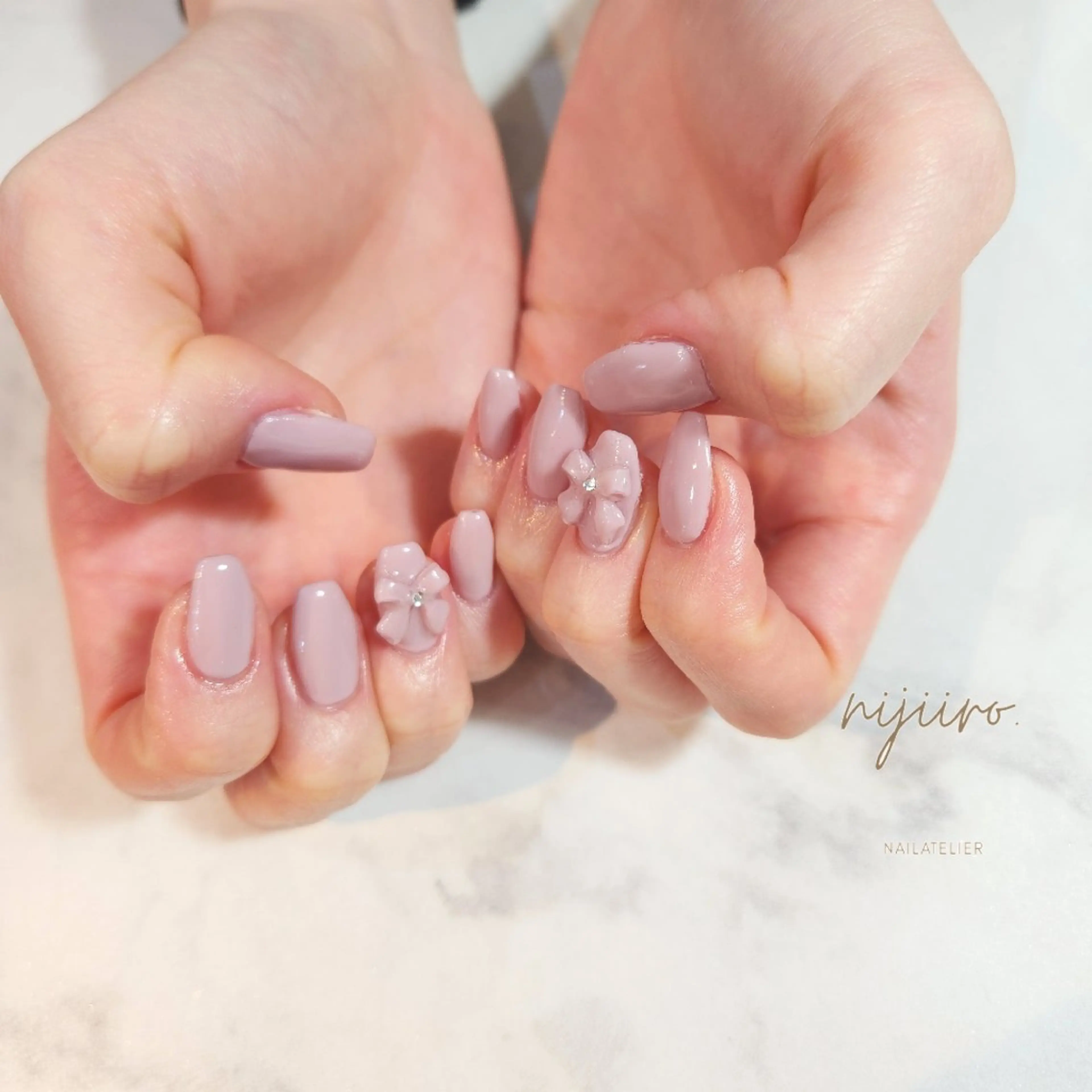 ネイル ハンドネイル nailatelier nijiiro.所属・nijiiro🌈 サトウのネイルデザイン