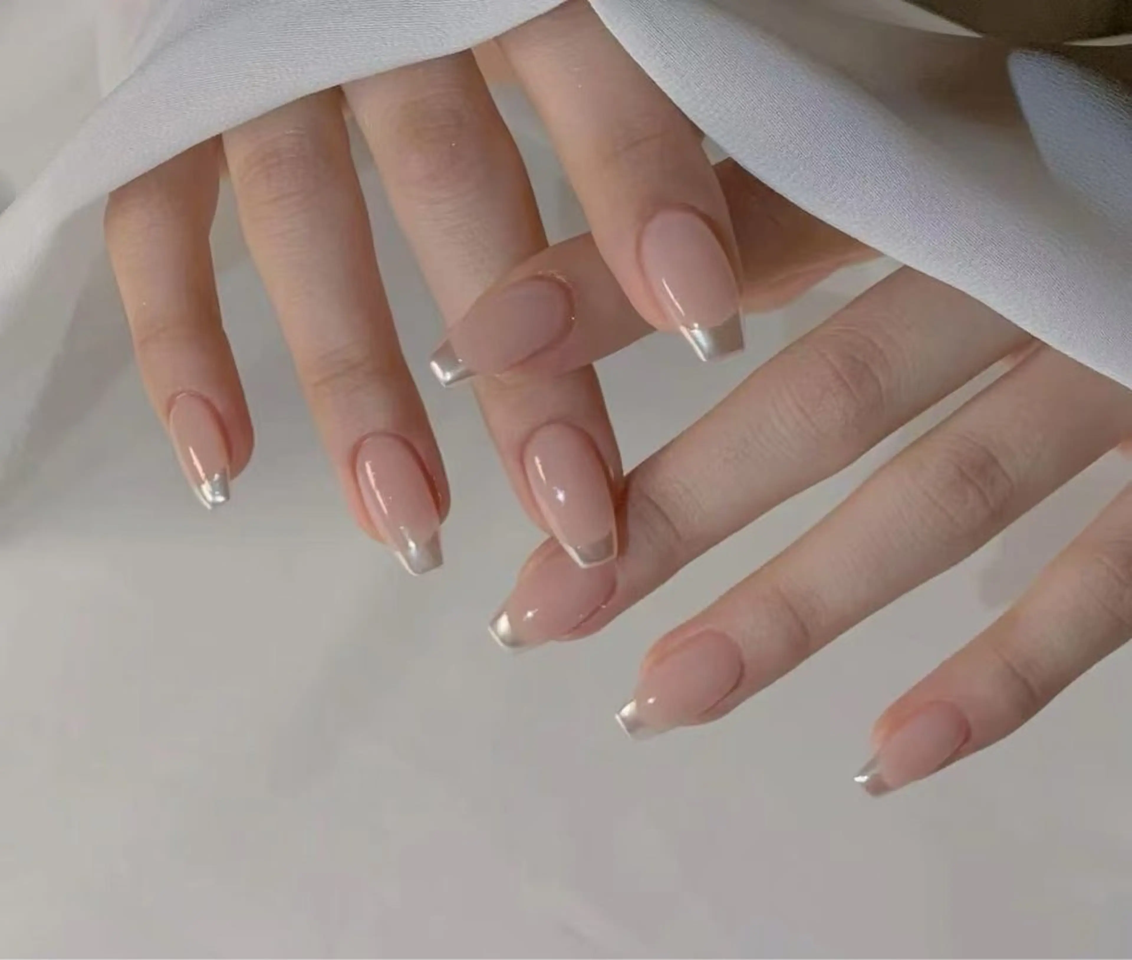 ネイル フラワーネイル フレンチネイル ジェルネイル ガラスフレンチ ハート ハンドネイル BabyYouMi nailのネイルデザイン