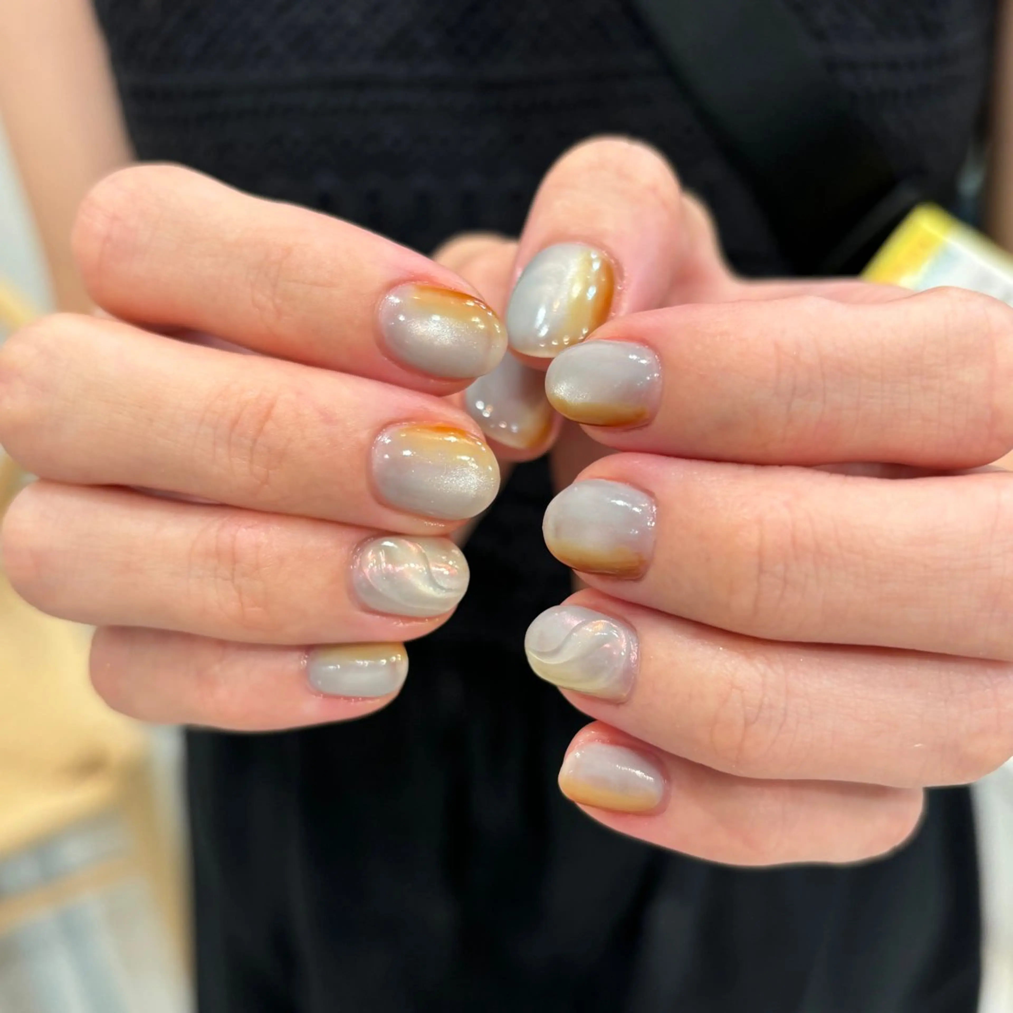 ネイル ハンドネイル SALON VILLAGE Aoyama 2nd.所属・堀川 祐里のネイルデザイン