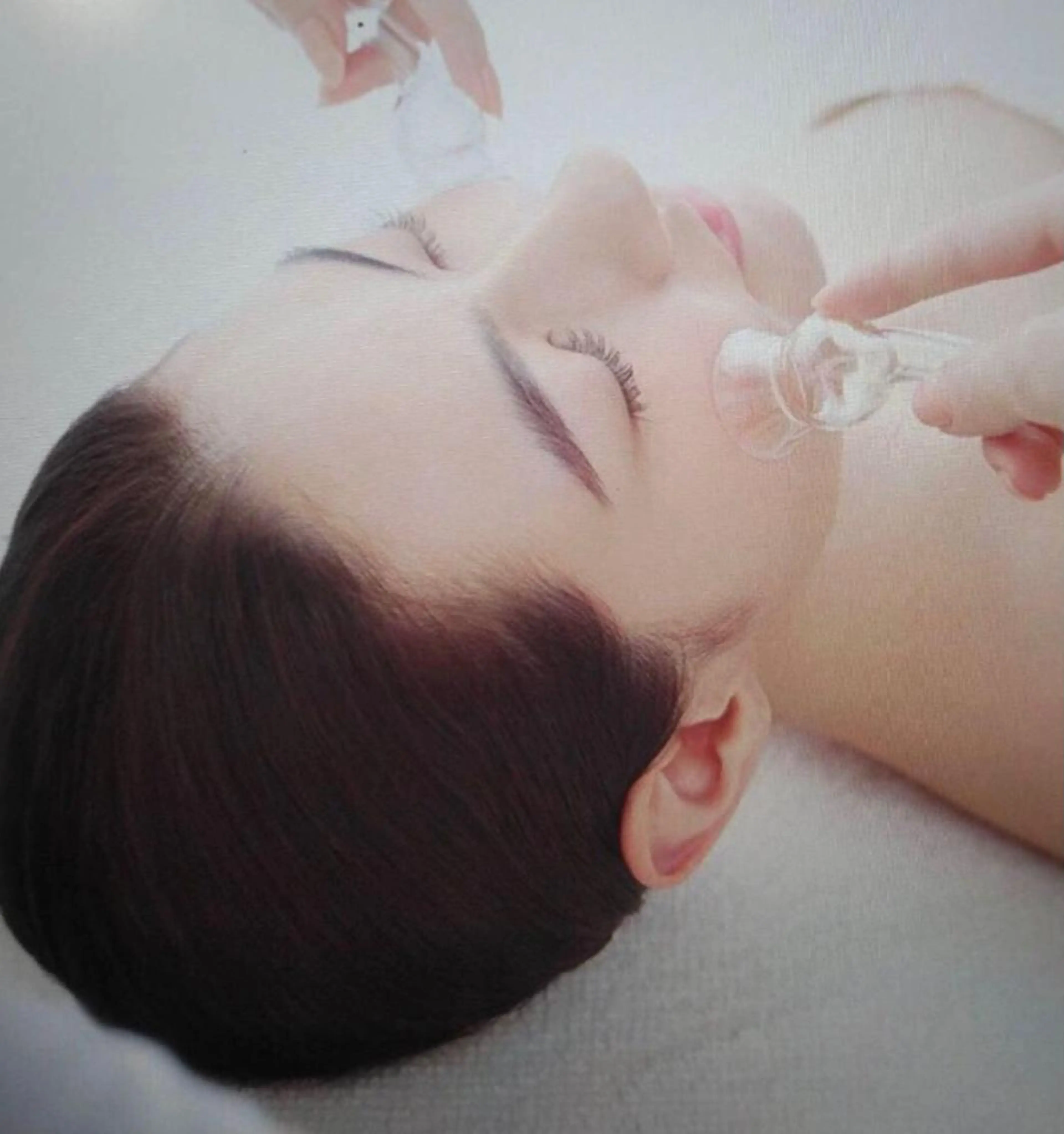 【リピさま感謝特価🎀】お気軽に何度でも◎スペシャルホワイトニングエステ💆‍♀️の写真