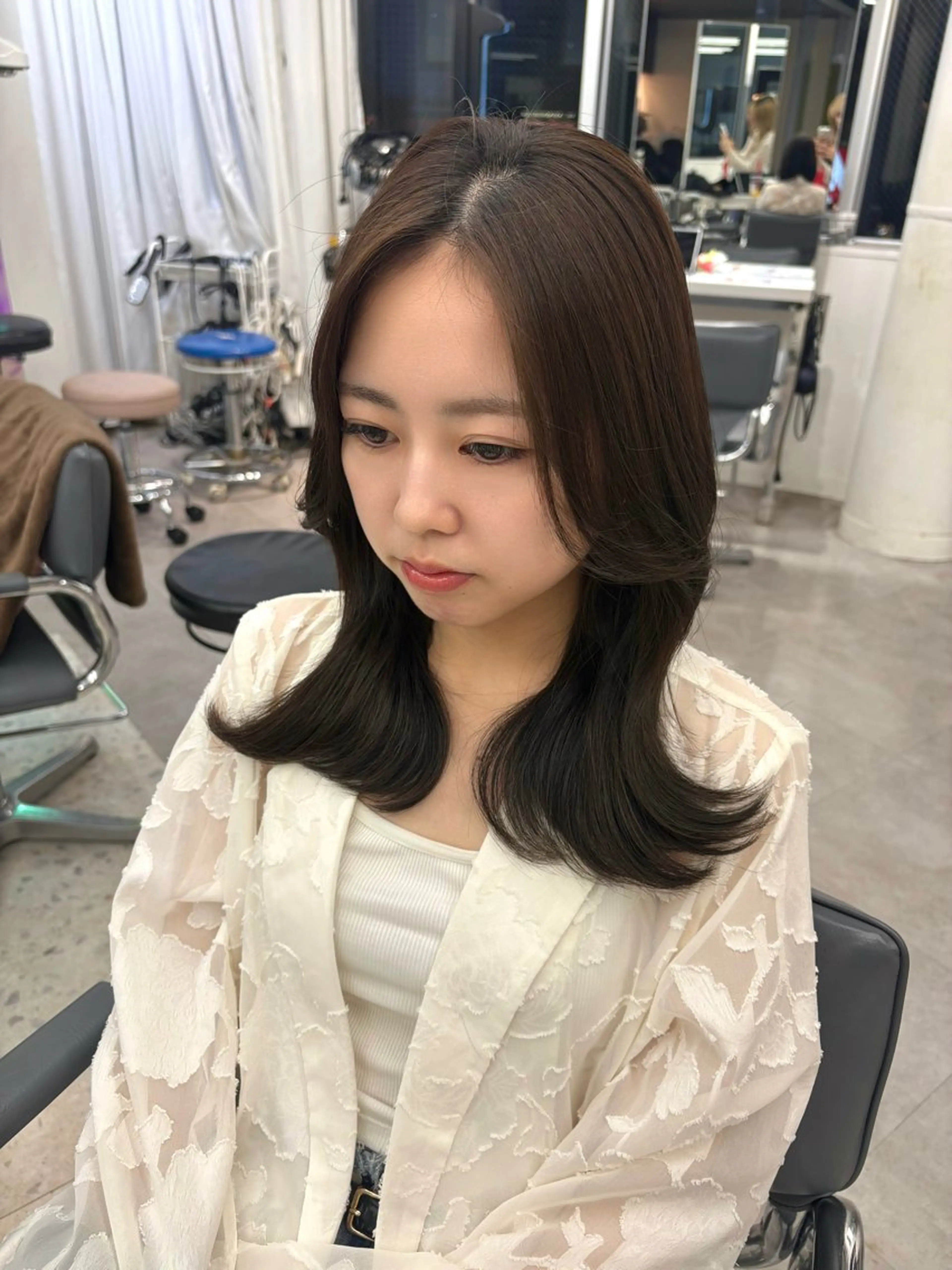 セミロング カラー ヘアカラー トリートメント Euphoria  SHIBUYAGRANDE所属・モデル募集in渋谷 ソナのヘアスタイル