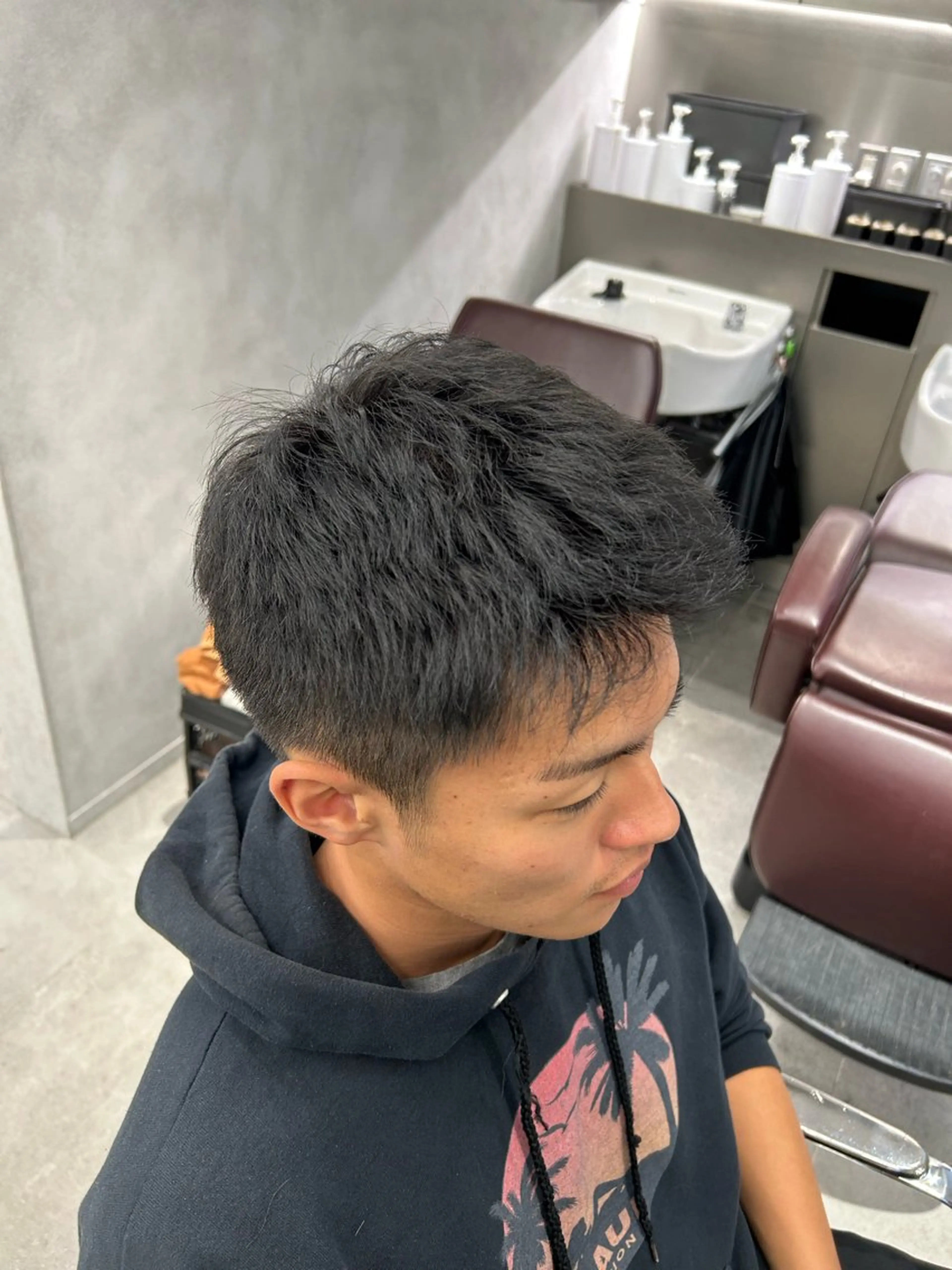 ショート カラー メンズ メンズブリーチ ブリーチ 與那嶺 紘のヘアスタイル