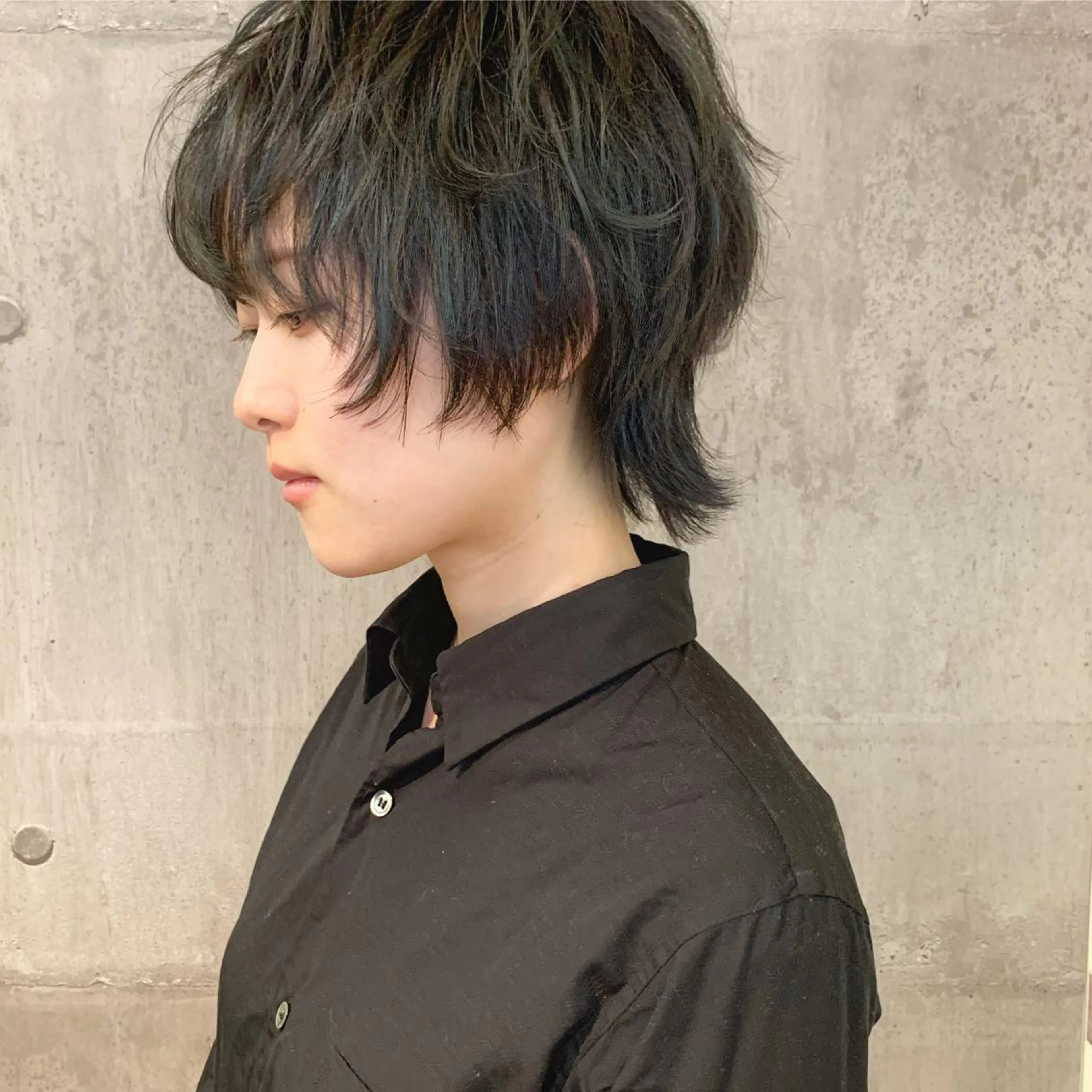 ショート カラー ウルフカット ﾊｲﾄｰﾝ/ｼｮｰﾄ 村上淳乃🐥のヘアスタイル