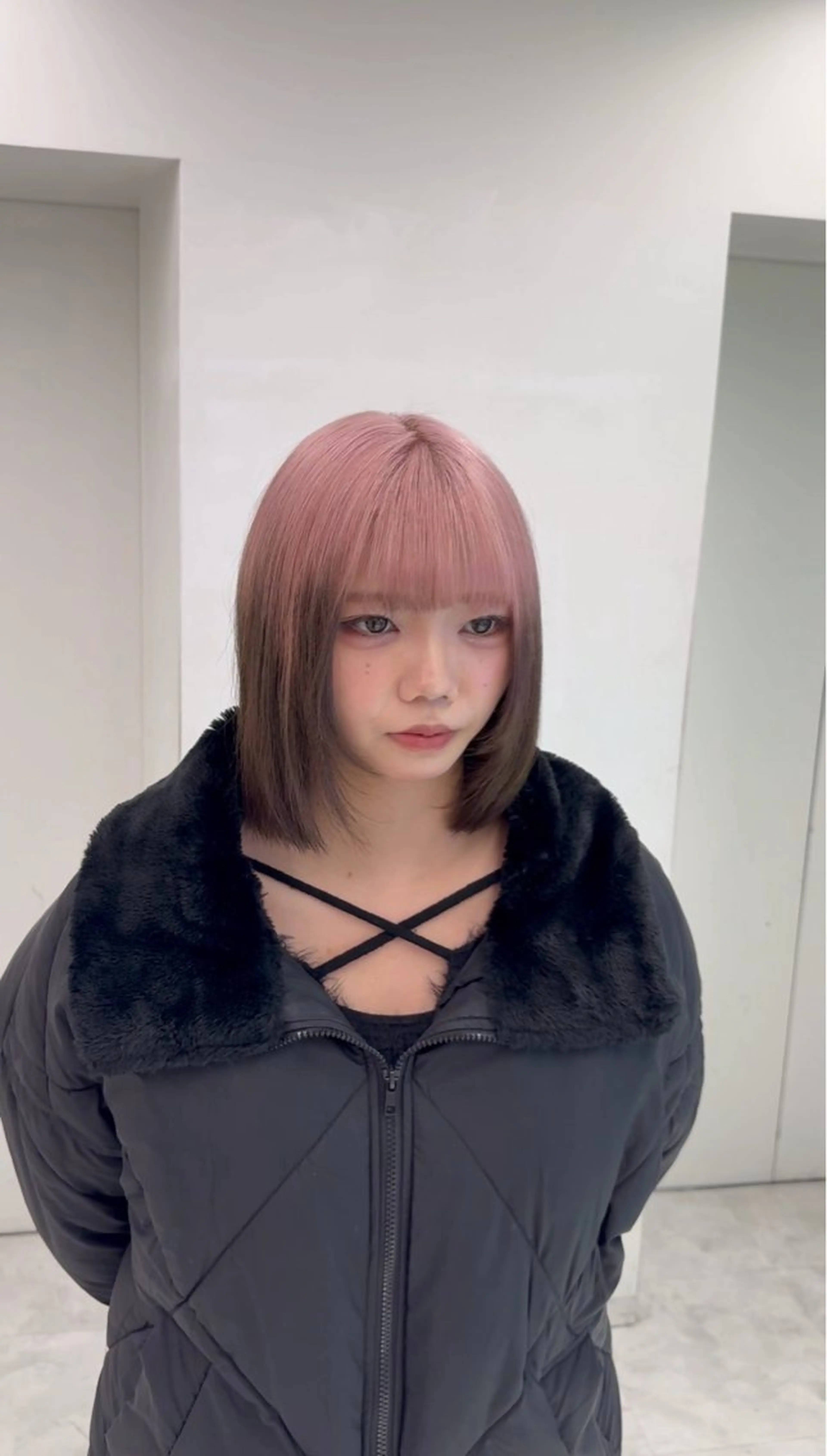 ミディアム カラー ヘアアレンジ ヘアカラー トリートメント ヘッドスパ ヘアセット ハイトーン艶カラー 🤍ゆうひのヘアスタイル