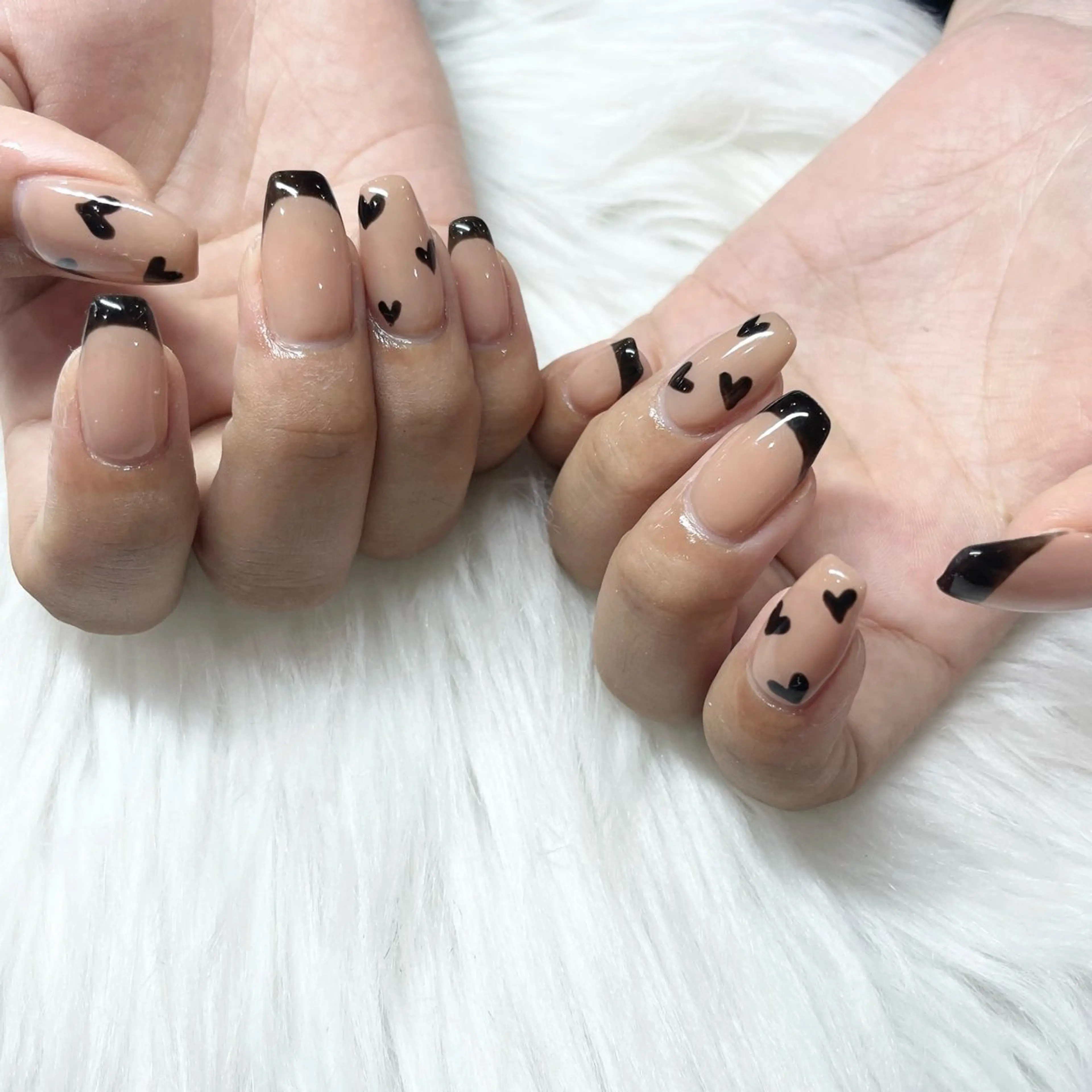 ミディアム ハンドネイル -Rien- プライベートサロンのネイルデザイン