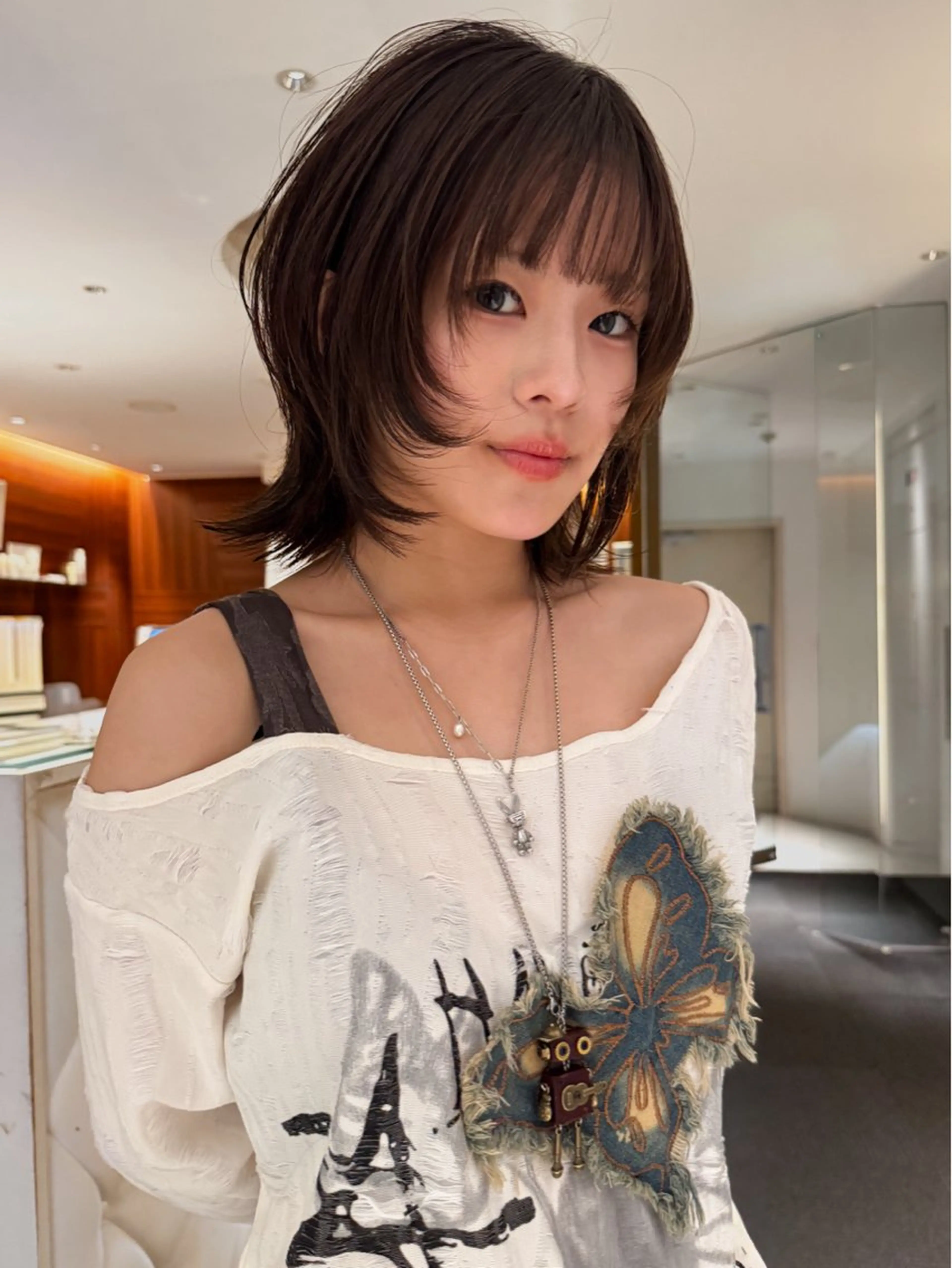 ミディアム 顔周りカット ウルフカット モデル募集/山田蓮/ レイヤーボブのヘアスタイル