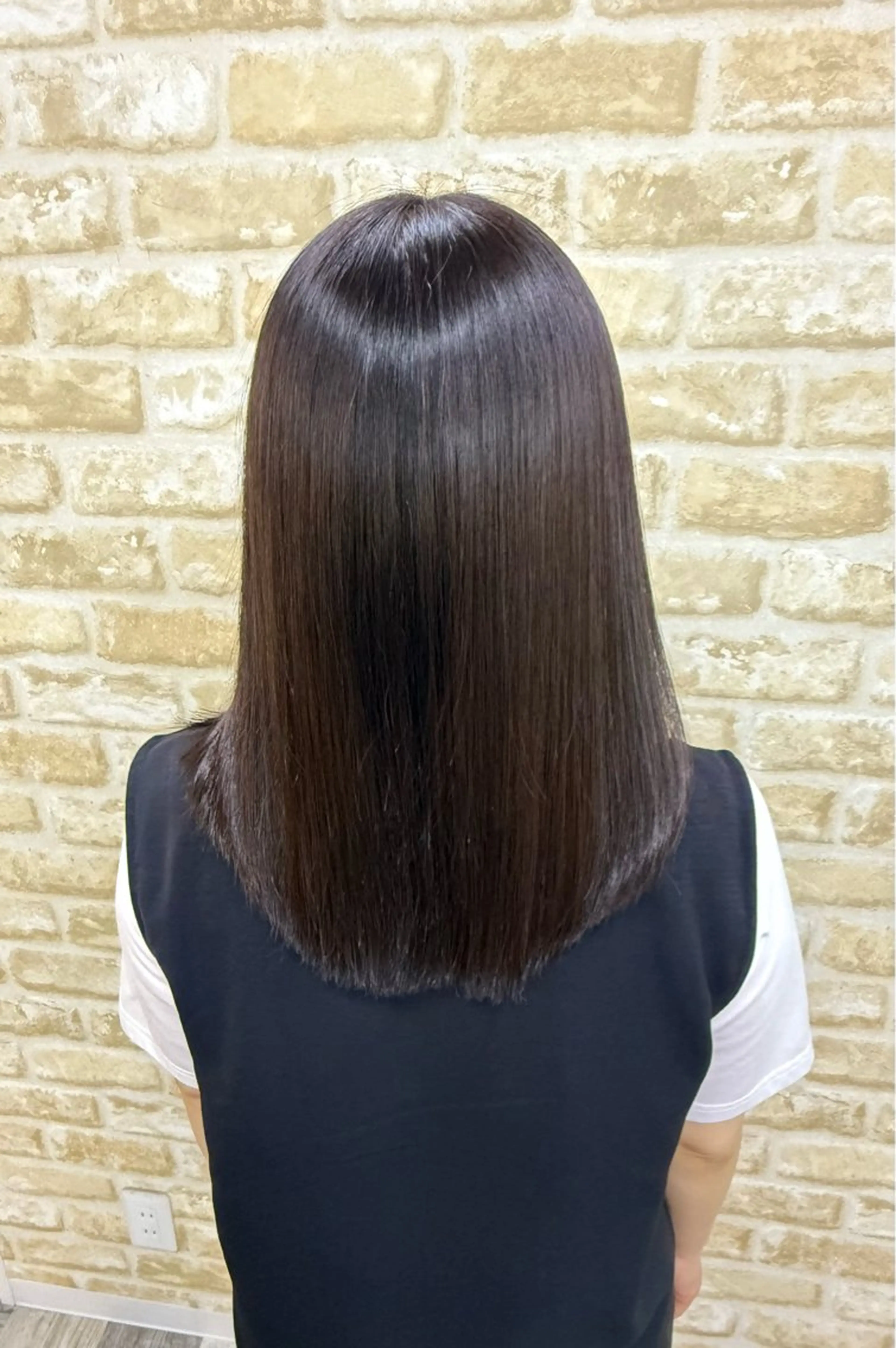 セミロング トリートメント 大西 瑠奈のヘアスタイル