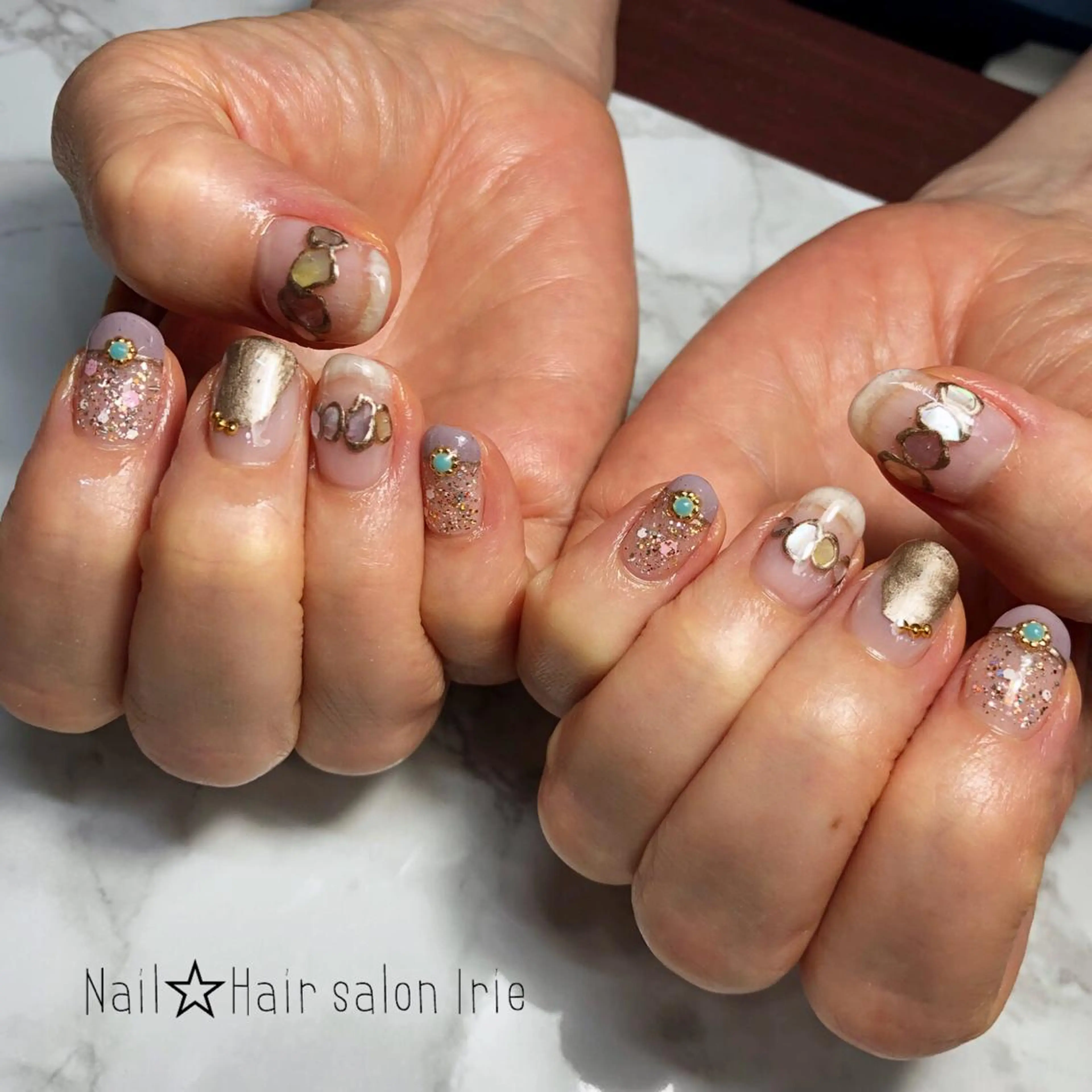 ネイル Hair salon Irie所属・與儀 知佳のネイルデザイン
