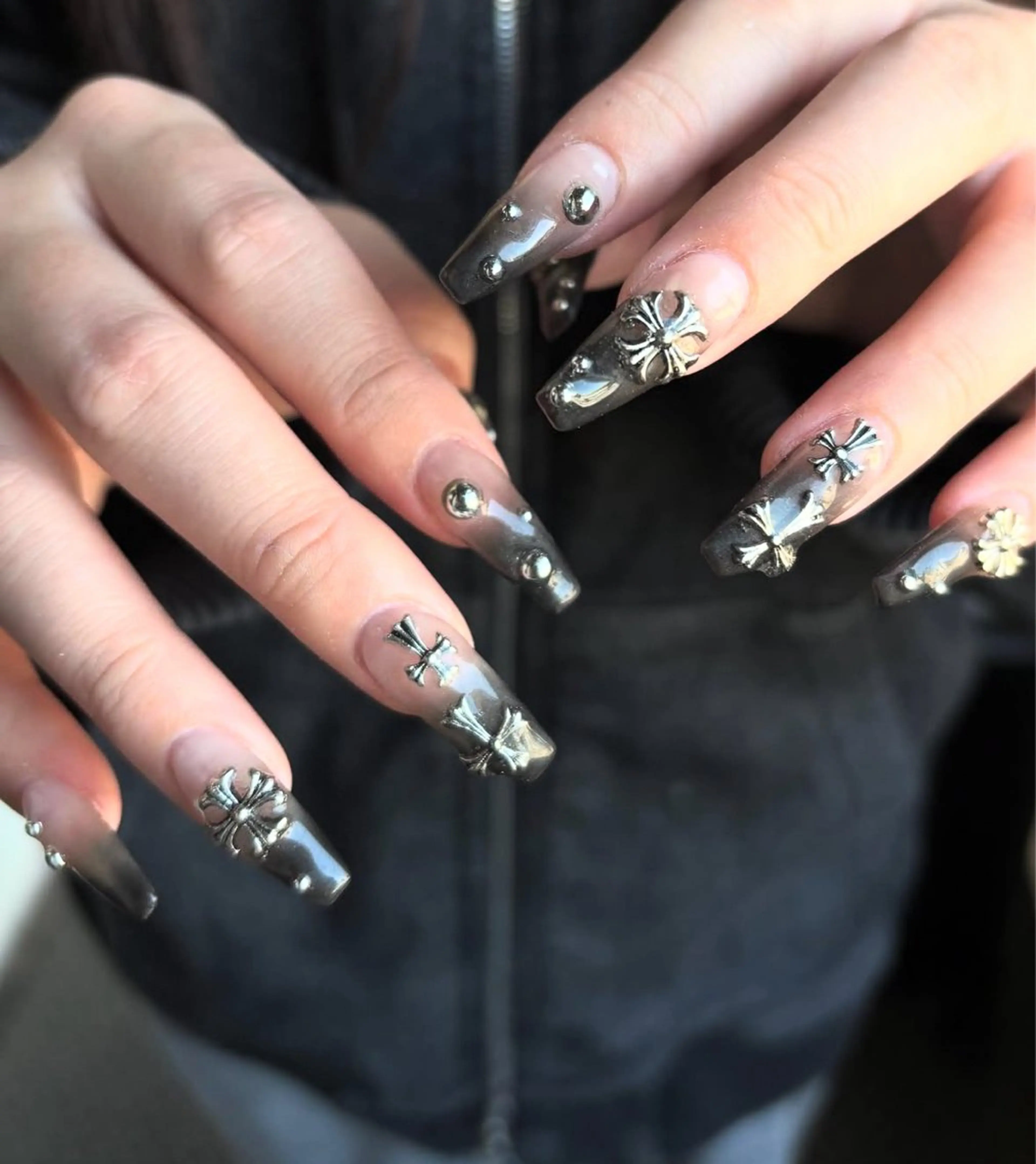 ロングネイル長さ出し10本＋ニュアンスデザイン(お任せデザイン)の写真