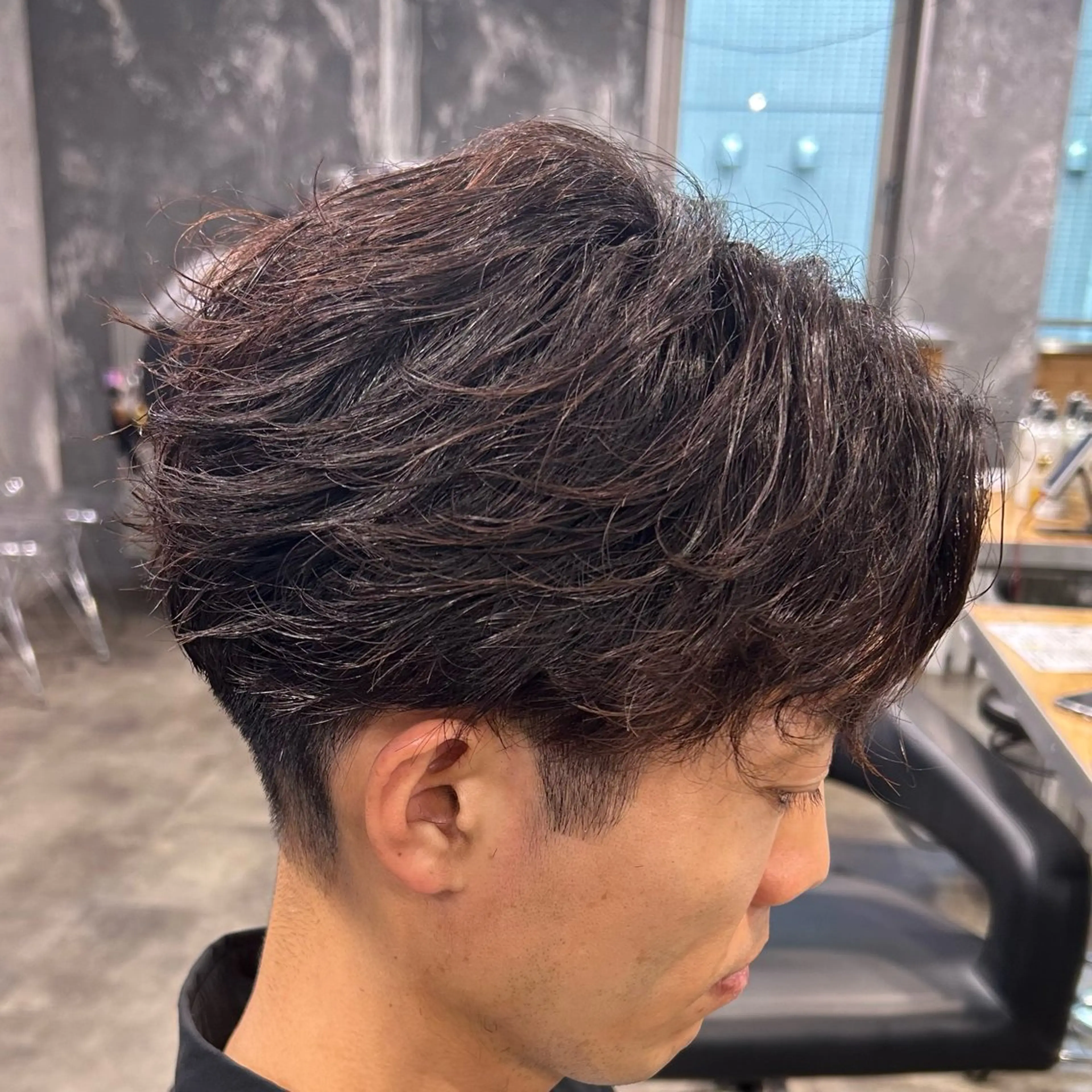 メンズ フェザーパーマ メンズパーマ カット パーマ メンズ特化美容師 💠チナツのヘアスタイル