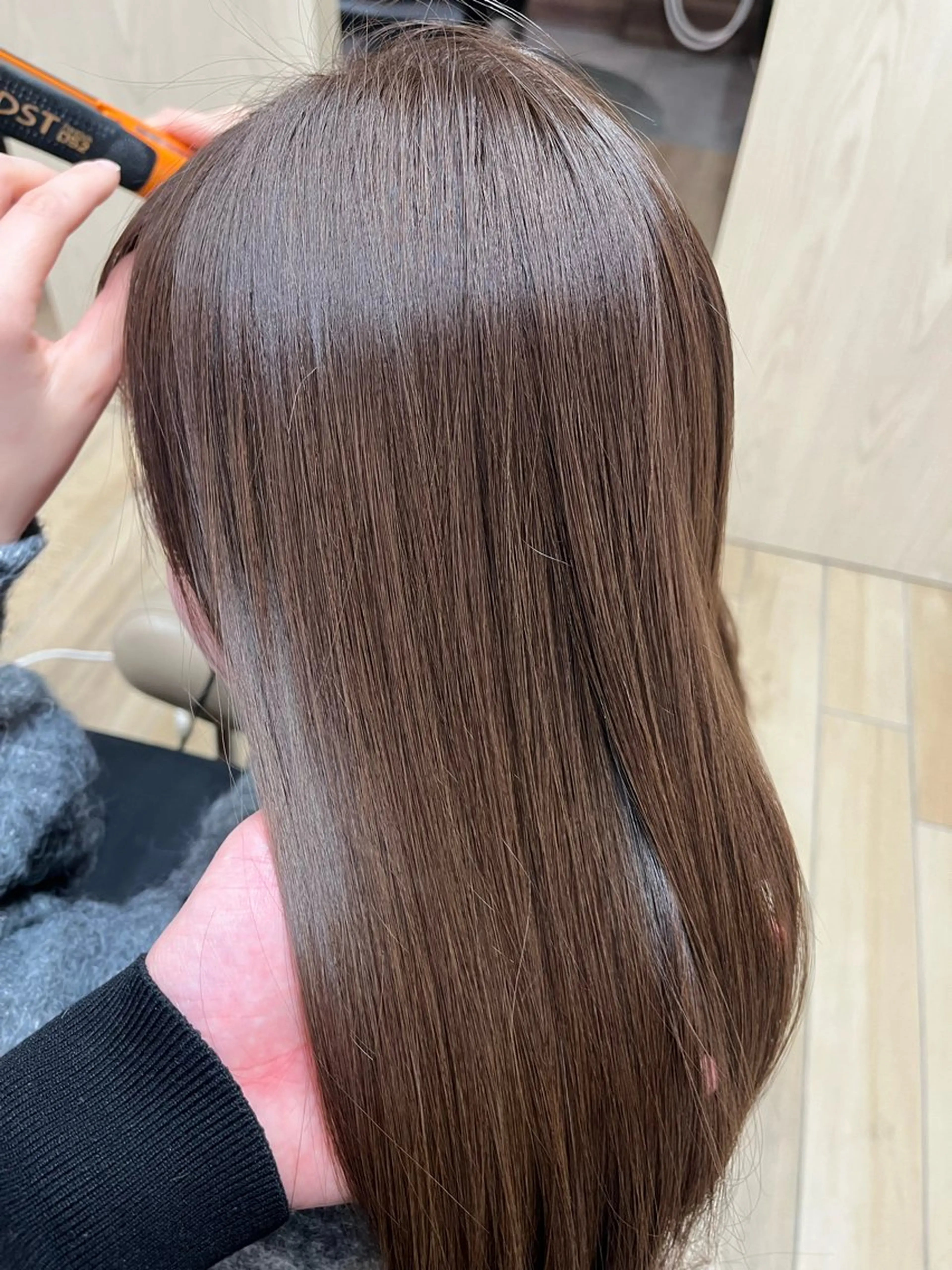 セミロング カット ヘアカラー トリートメント 斉藤 翔平のヘアスタイル