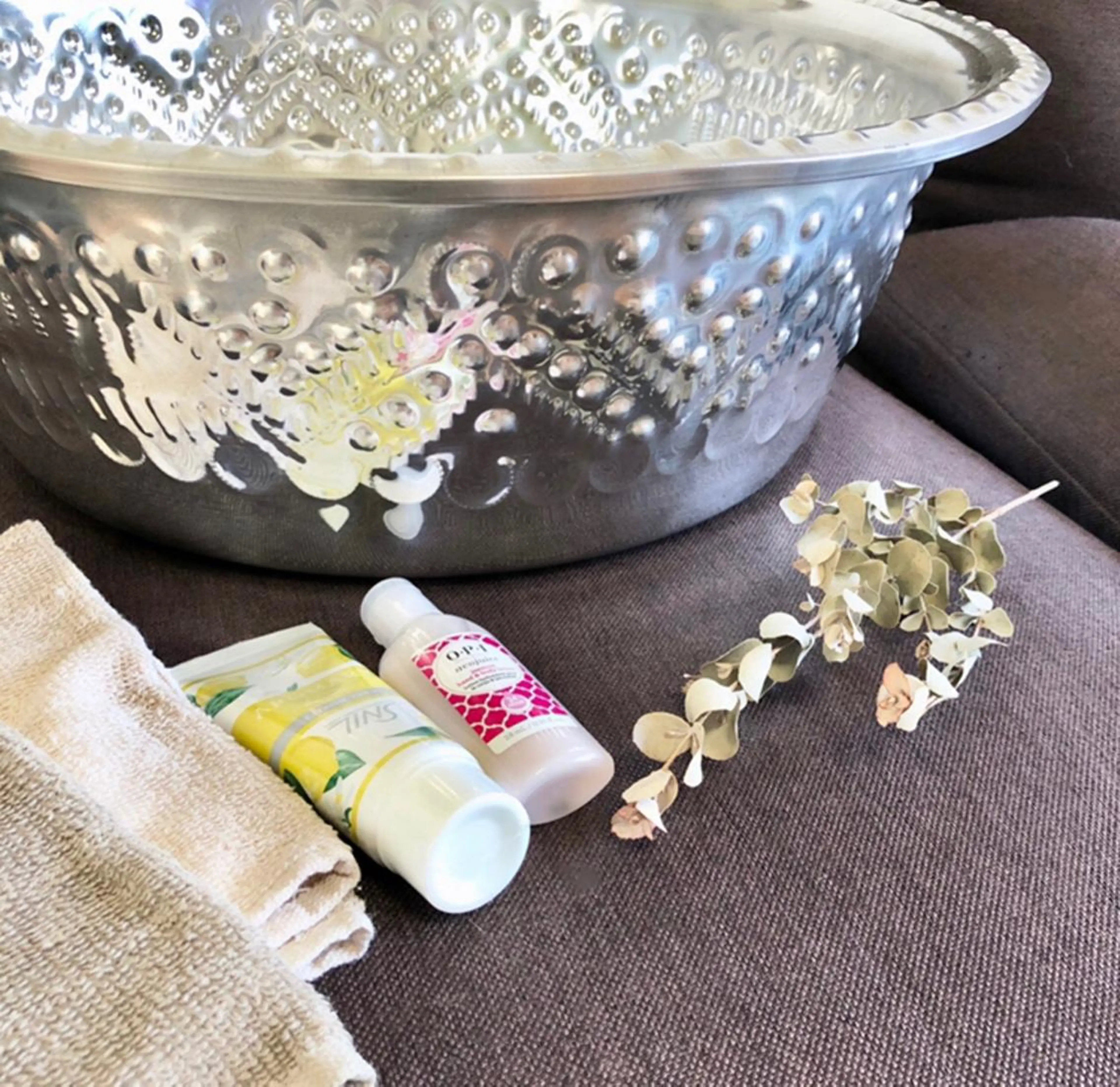 【贅沢♩自分へのご褒美に☆至極のハンドスパ】甘皮／ファイリング／炭酸トリートメント／スクラブ／保湿／マッサージの写真