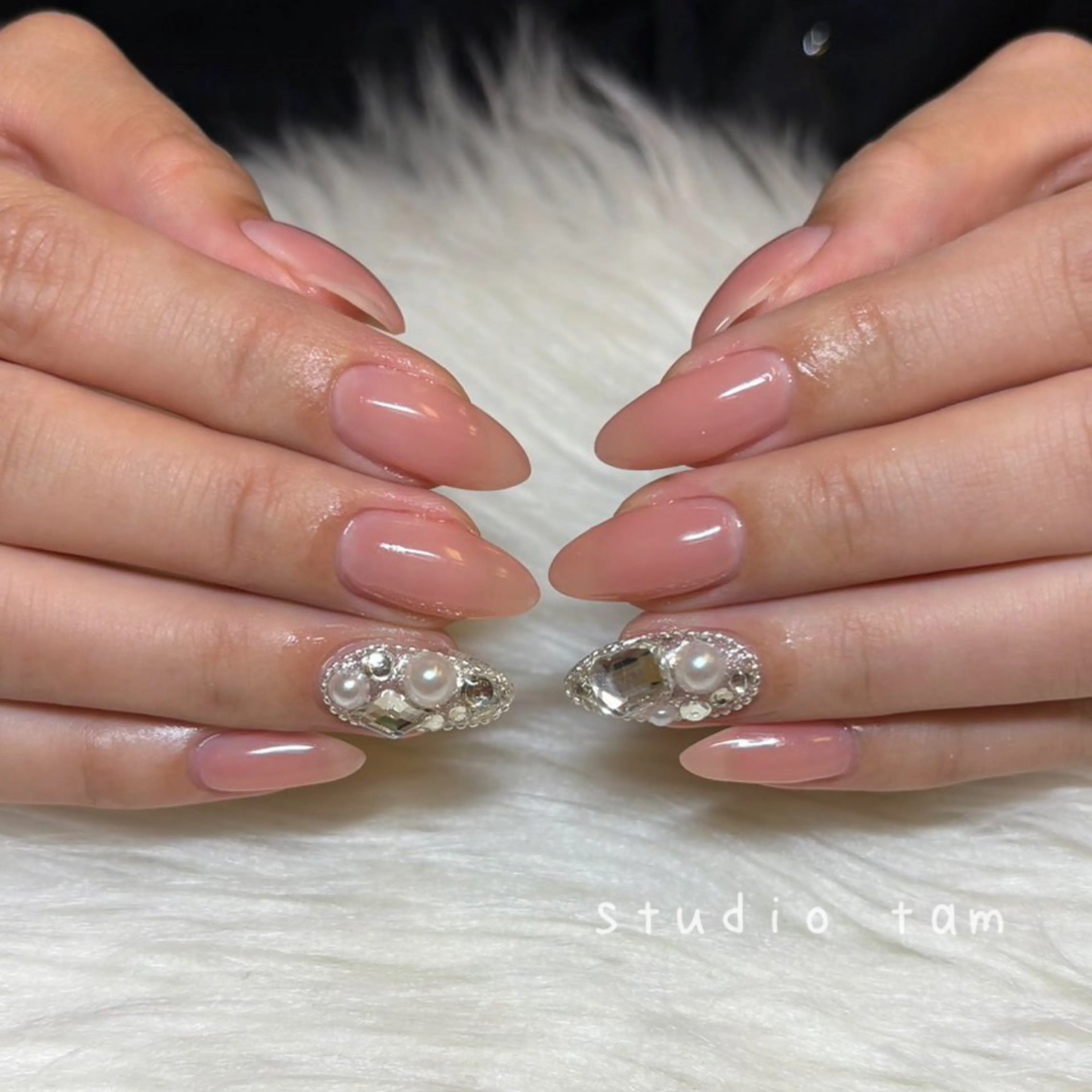 ネイル チークネイル フレンチネイル キラキラネイル 韓国ネイル マグネットネイル studio tam 髙橋彩夏のネイルデザイン