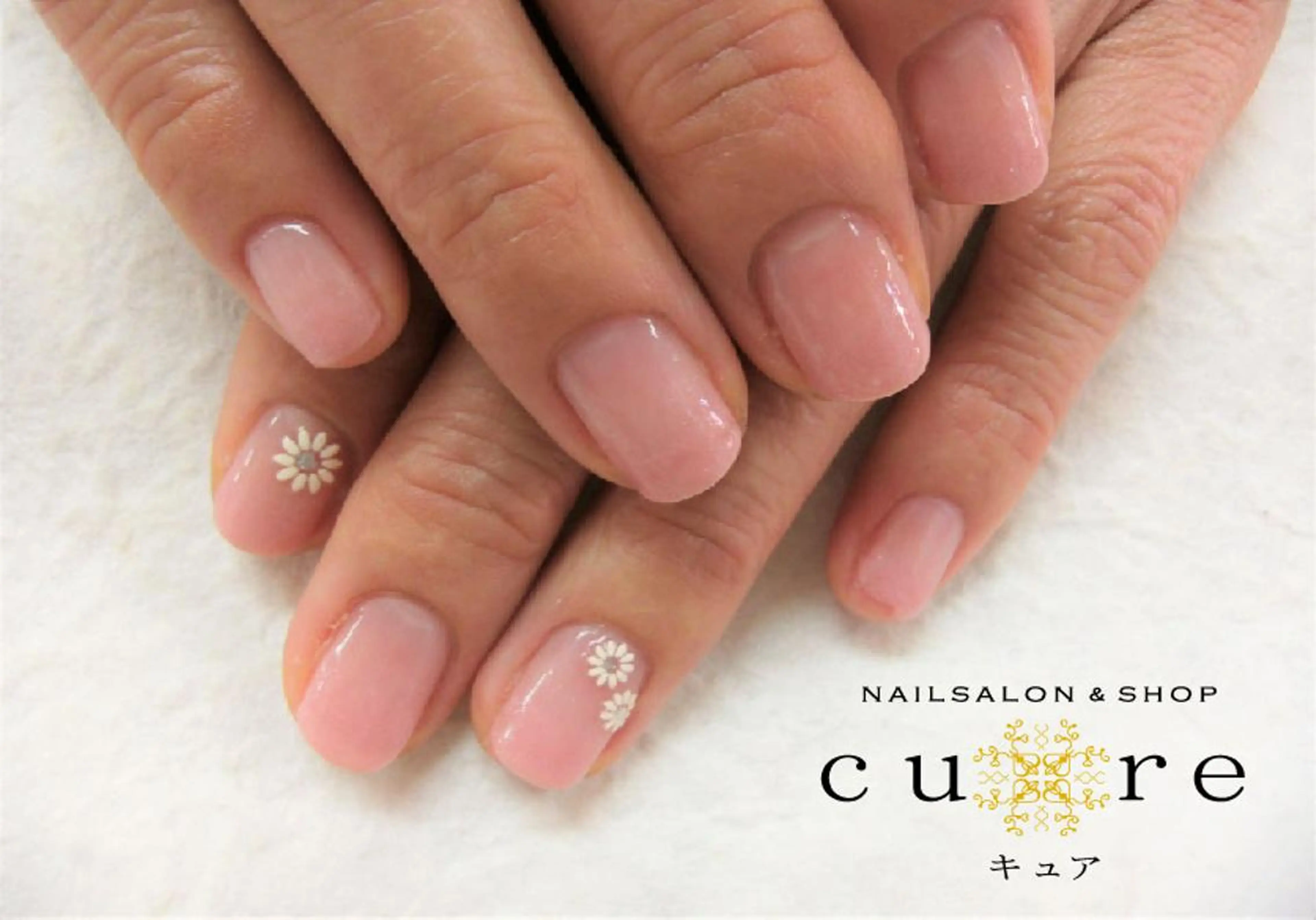 ショート ネイル ネイルサロン Cureのネイルデザイン