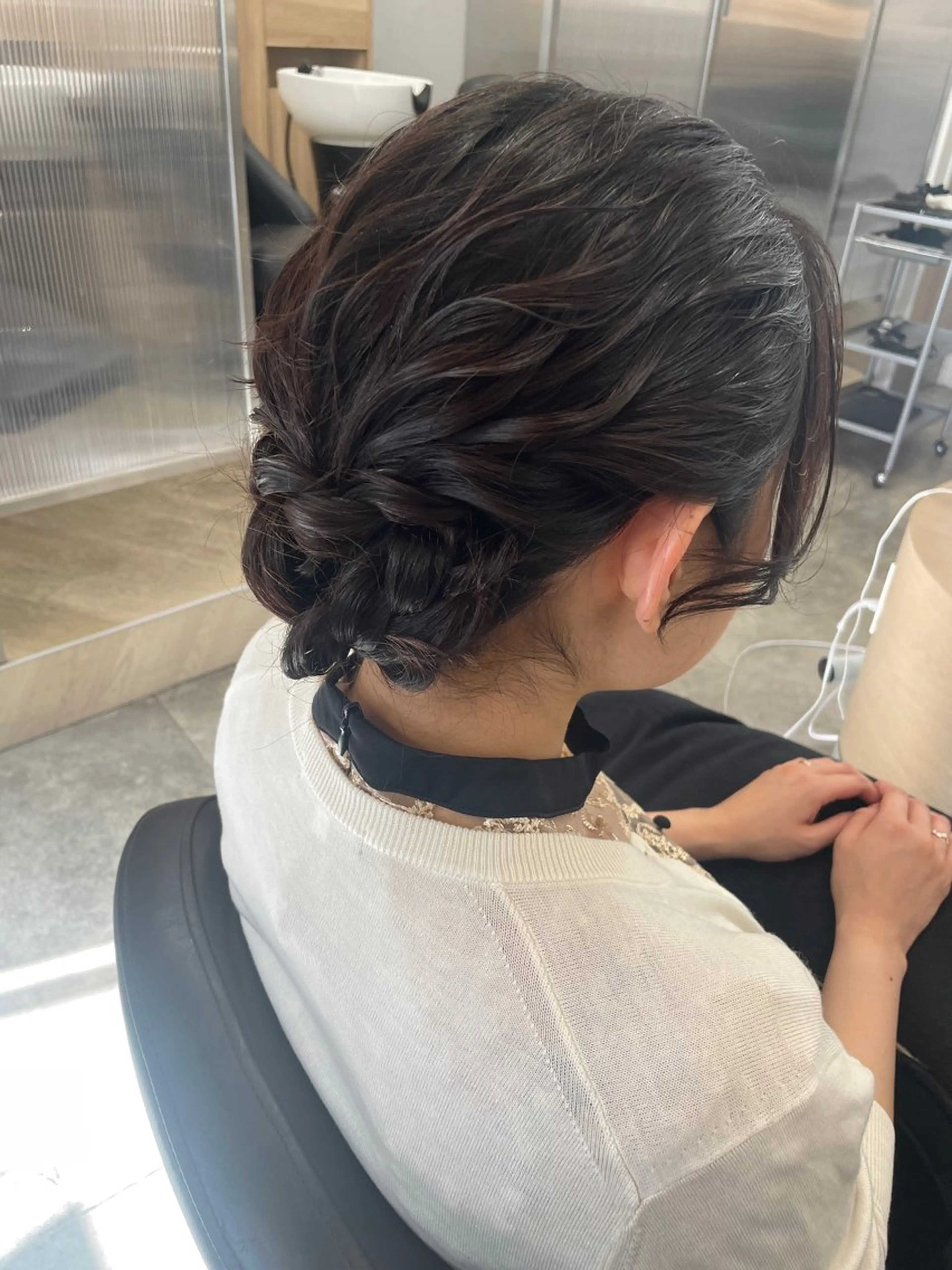 セミロング ヘアアレンジ tricot TOKYO  AVEDA所属・髪質改善\艶髪カラー 💐園田さやかのヘアスタイル