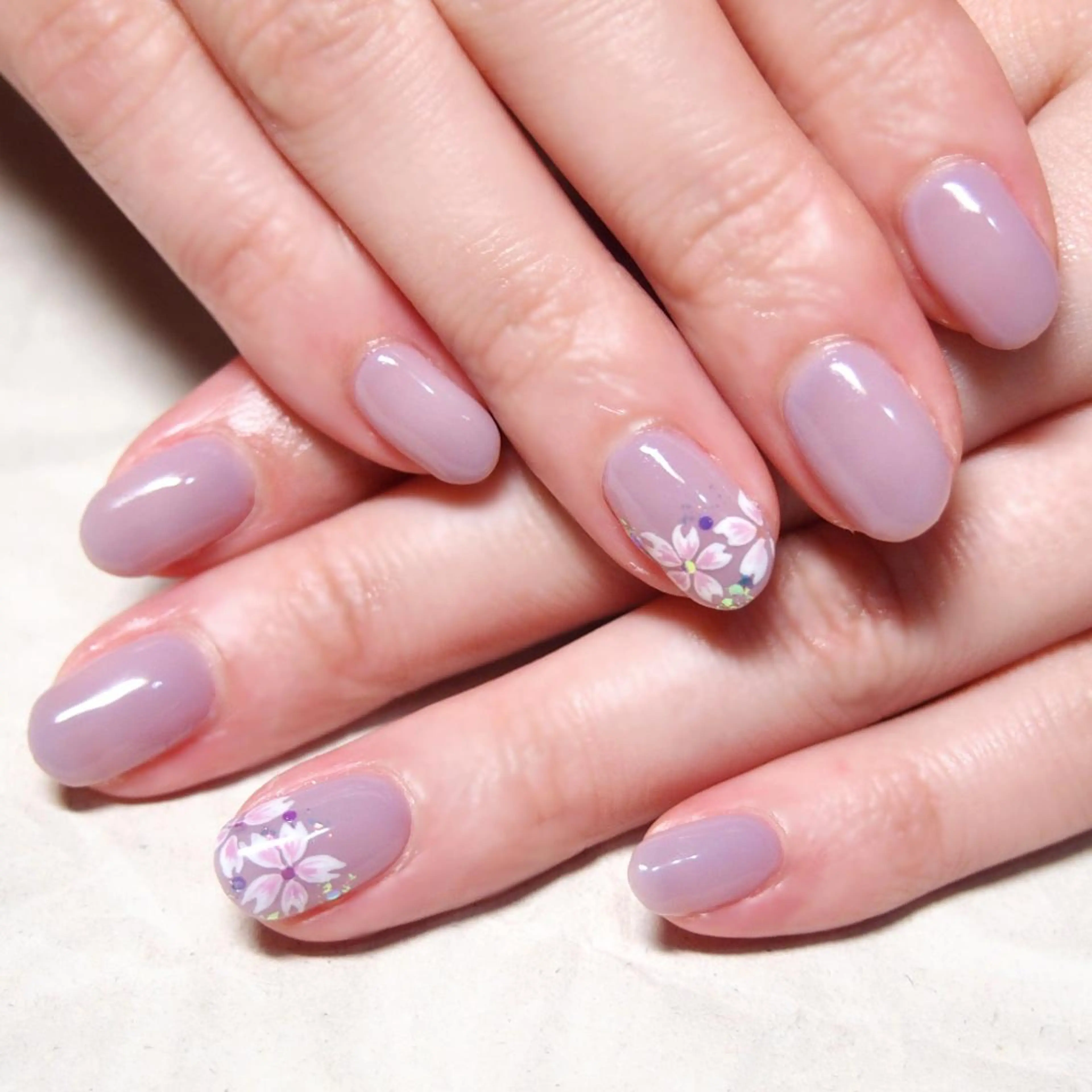 ネイル 山田 麻衣のネイルデザイン