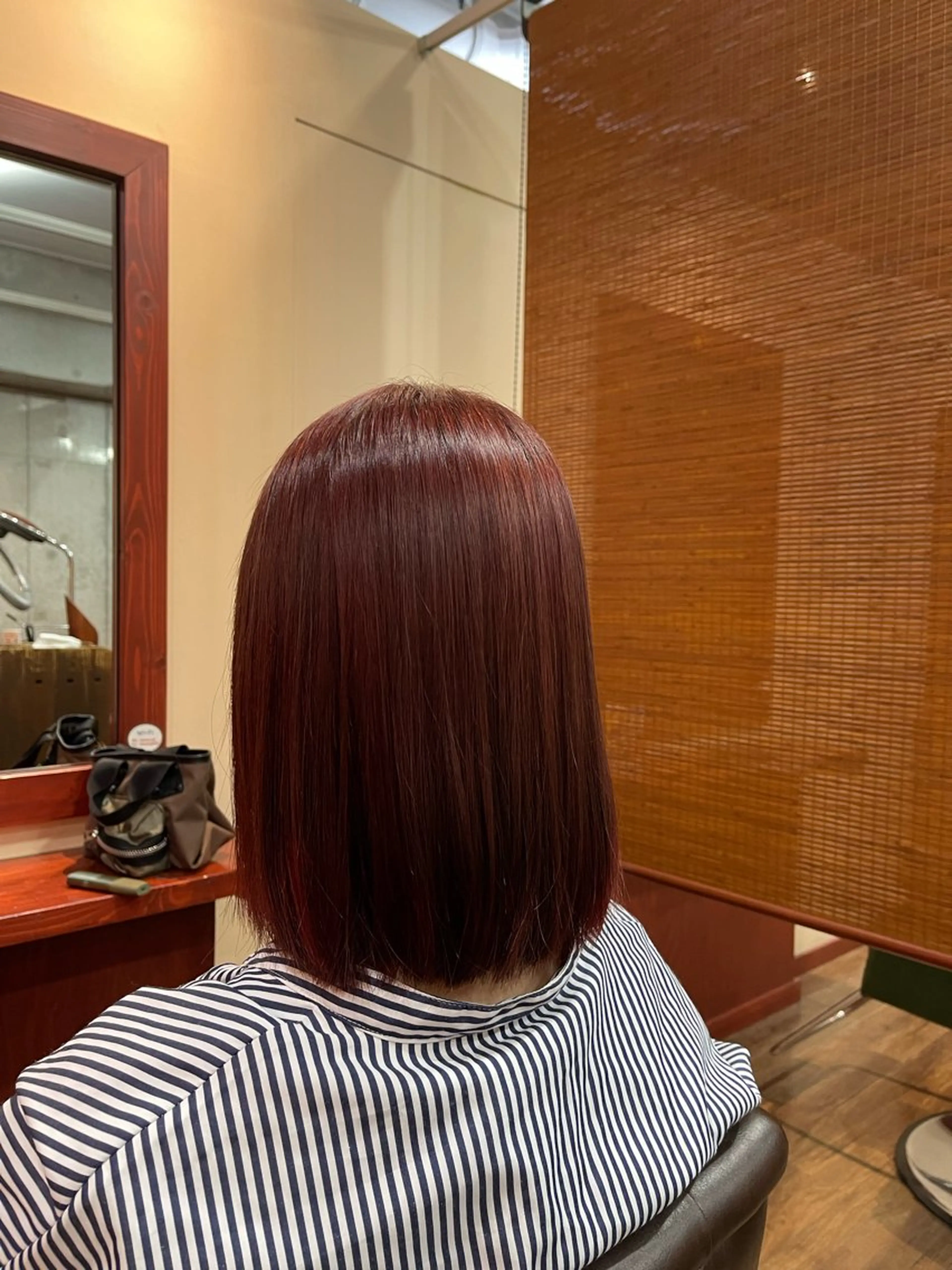 ミディアム カラー ブリーチ ブリーチなしカラー レッドカラー ヘアカラー トリートメント テライ ケイショウのヘアスタイル