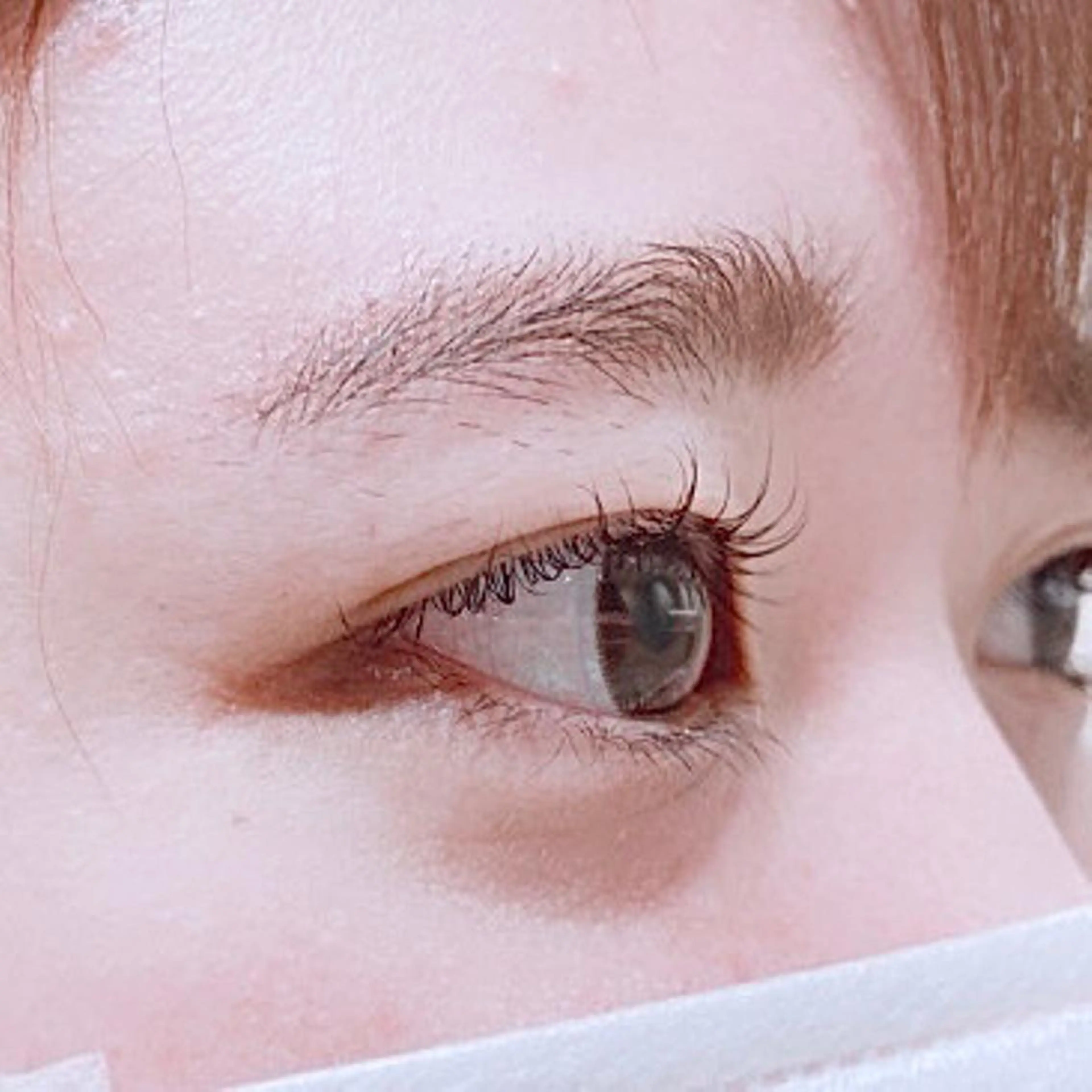 マツエク・マツパ 曲がる縮毛矯正 LIBER 　岩名のヘアスタイル