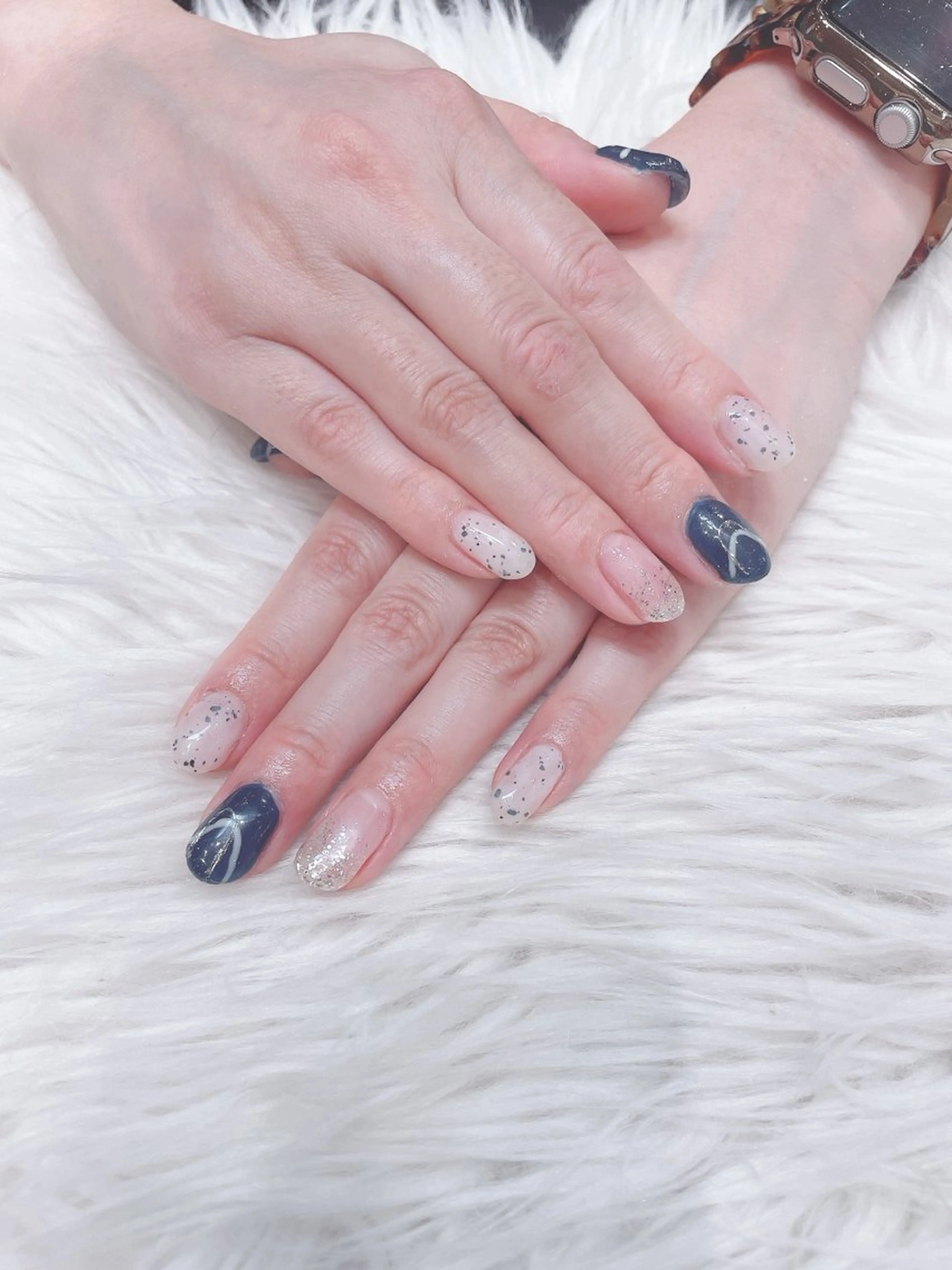 ネイル ハンドネイル Tiary🎀🫧 Ayukaのネイルデザイン