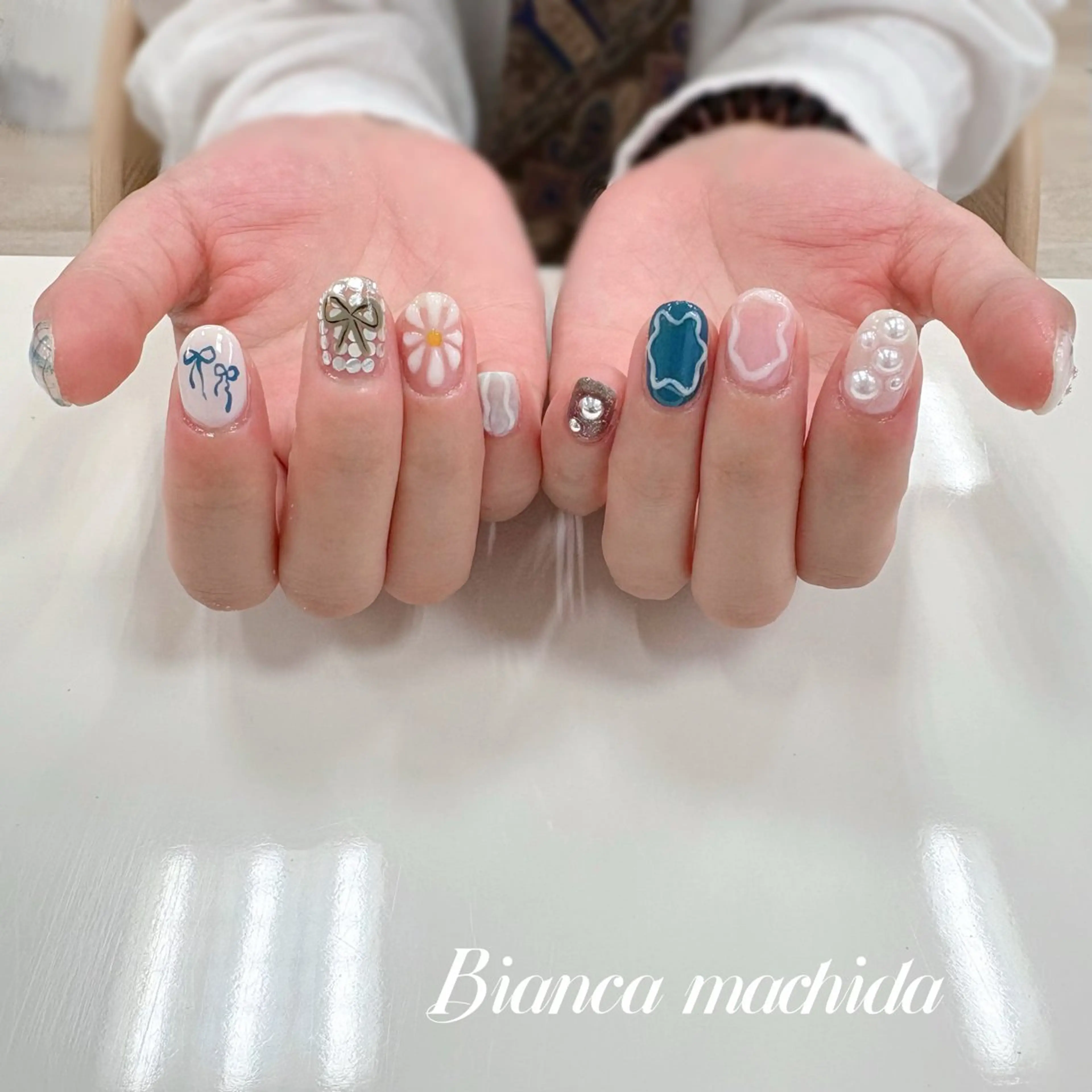 ネイル ハンドネイル Bianca 🌟 yanagihasiのネイルデザイン