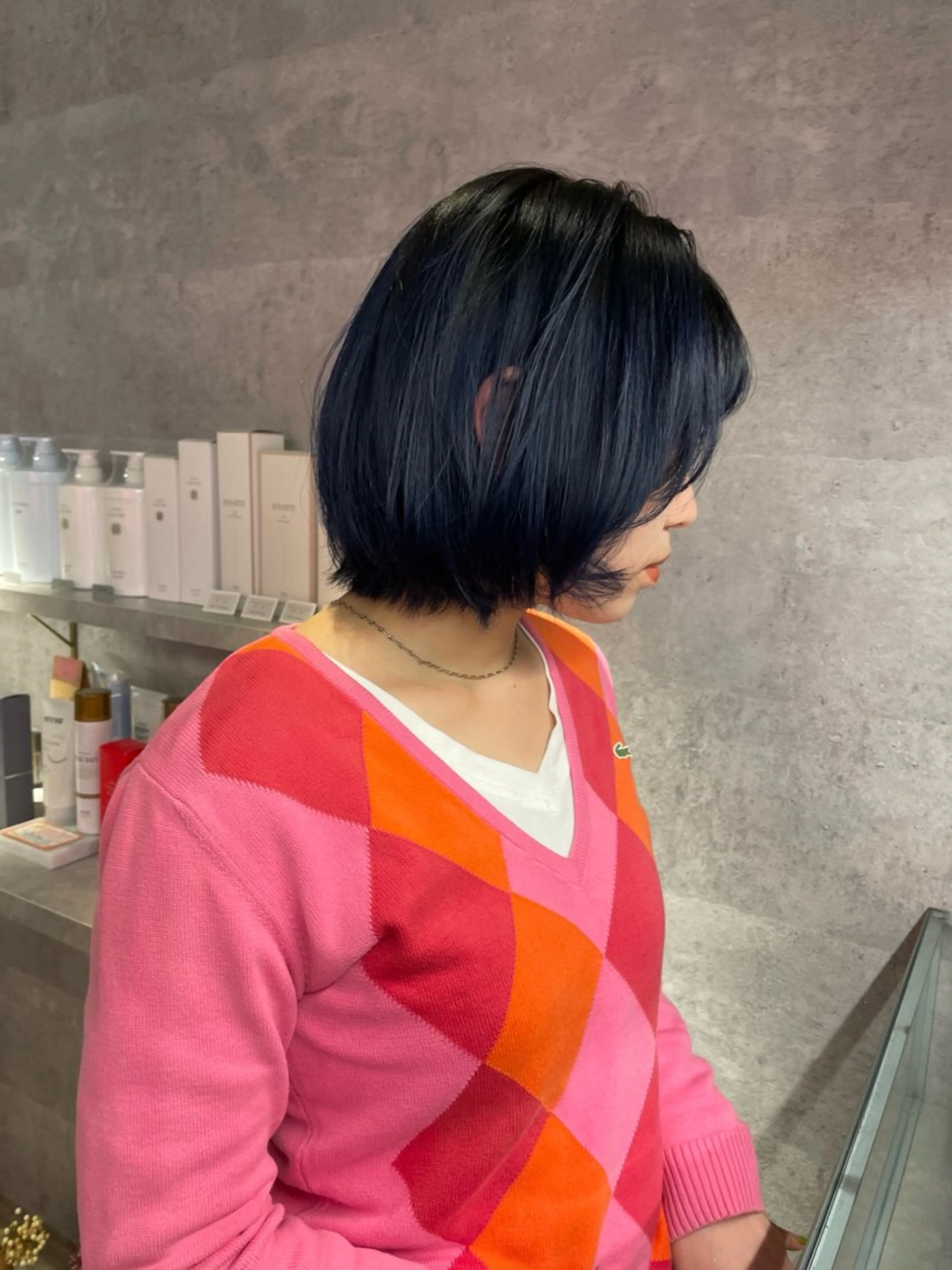 ミディアム カラー 山田 遥のヘアスタイル