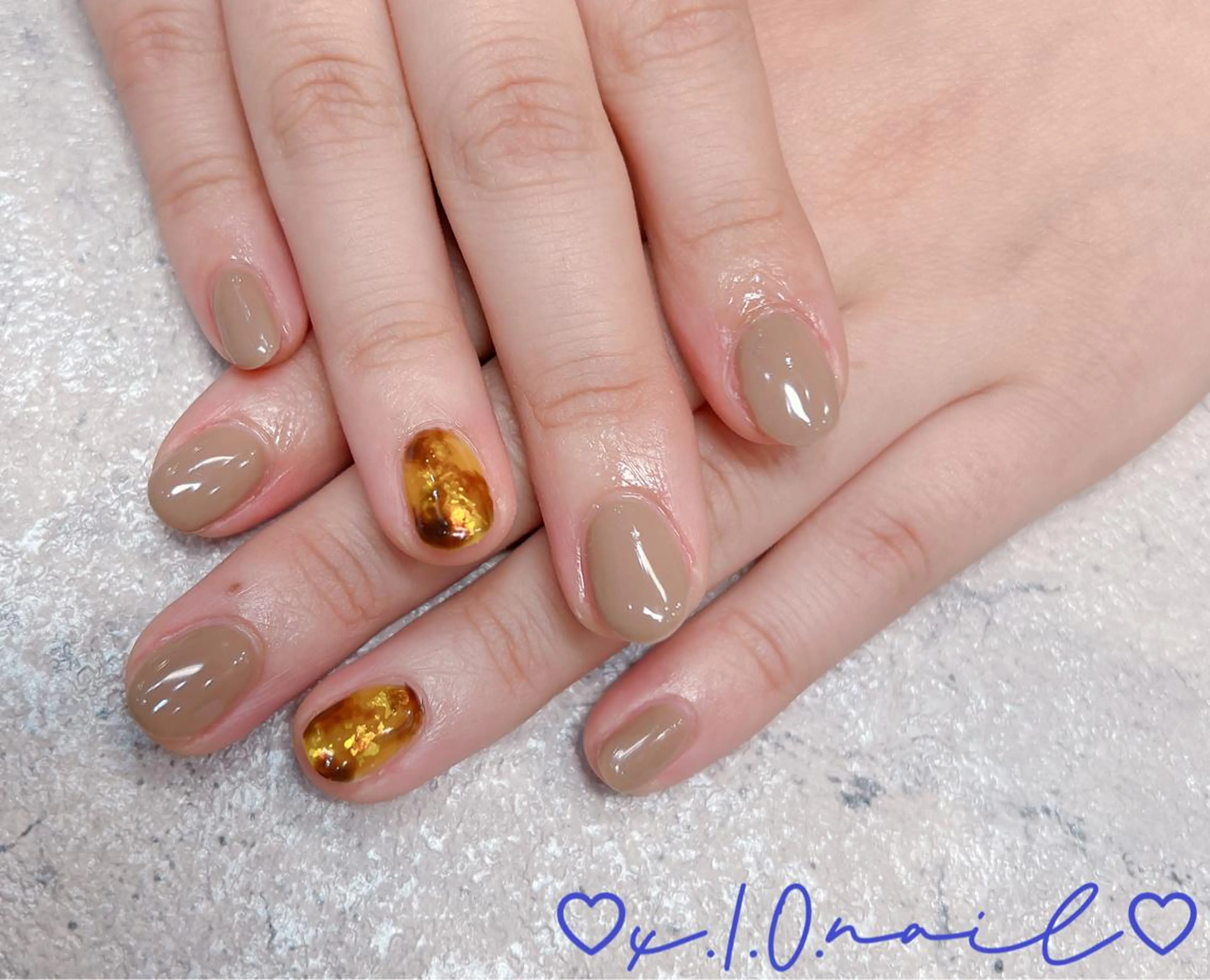 ネイル アニマル柄 アートネイル ニュアンスネイル ネイルチップ ハンドネイル x.1.0.nail ♡Cのネイルデザイン